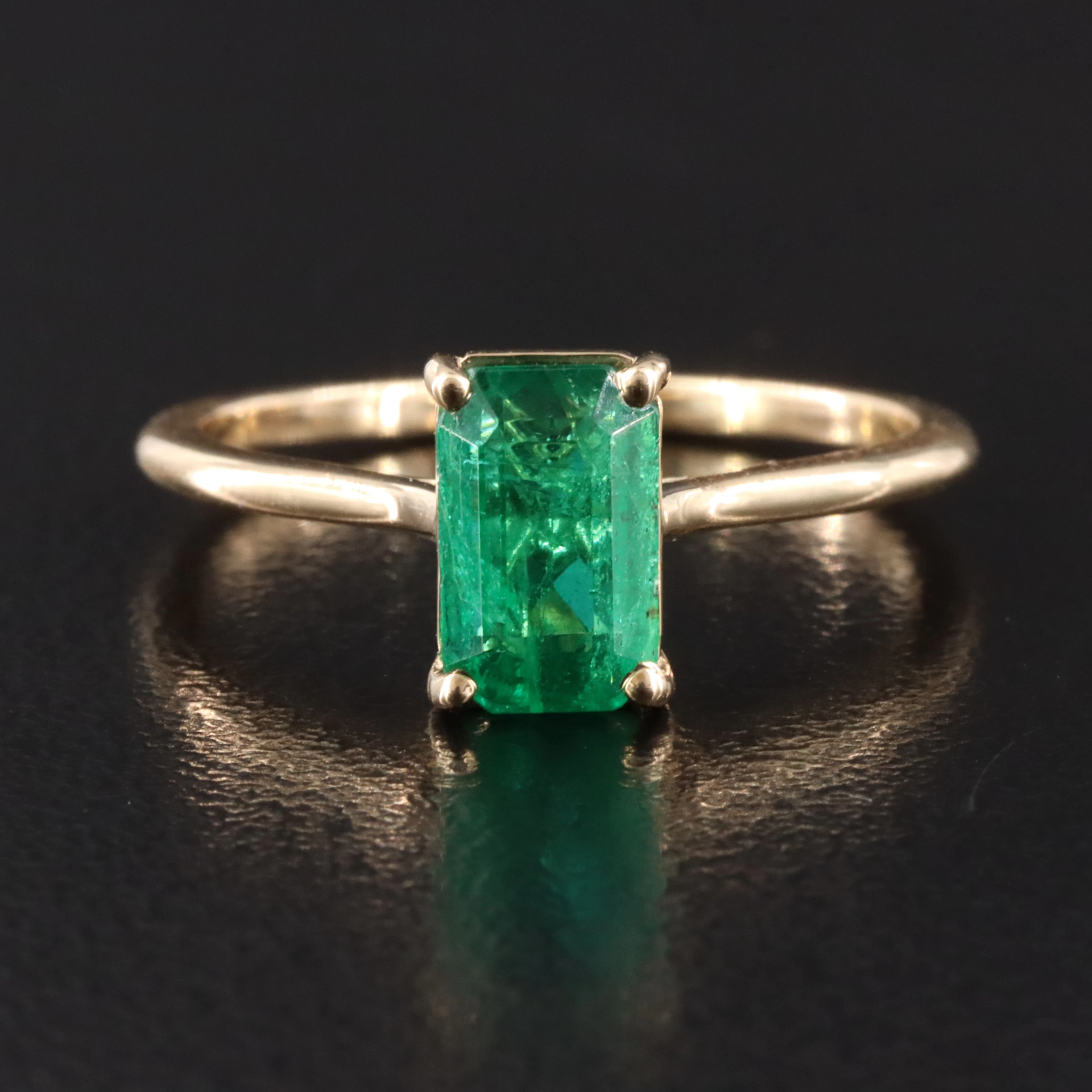 14K 1.38 CT Emerald Solitaire Ring with GIA Report