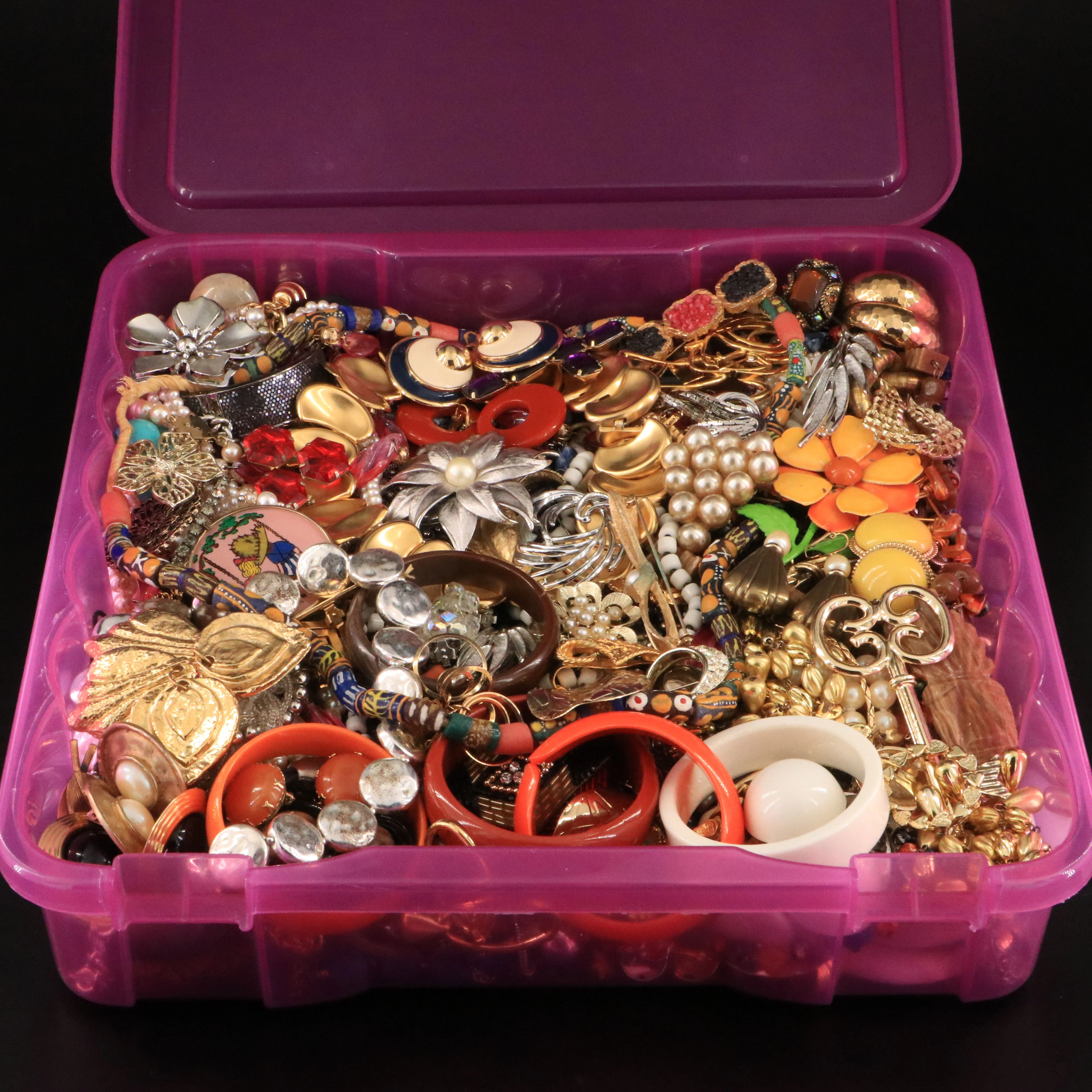 Uncommon Discoveries: Jewelry Collection