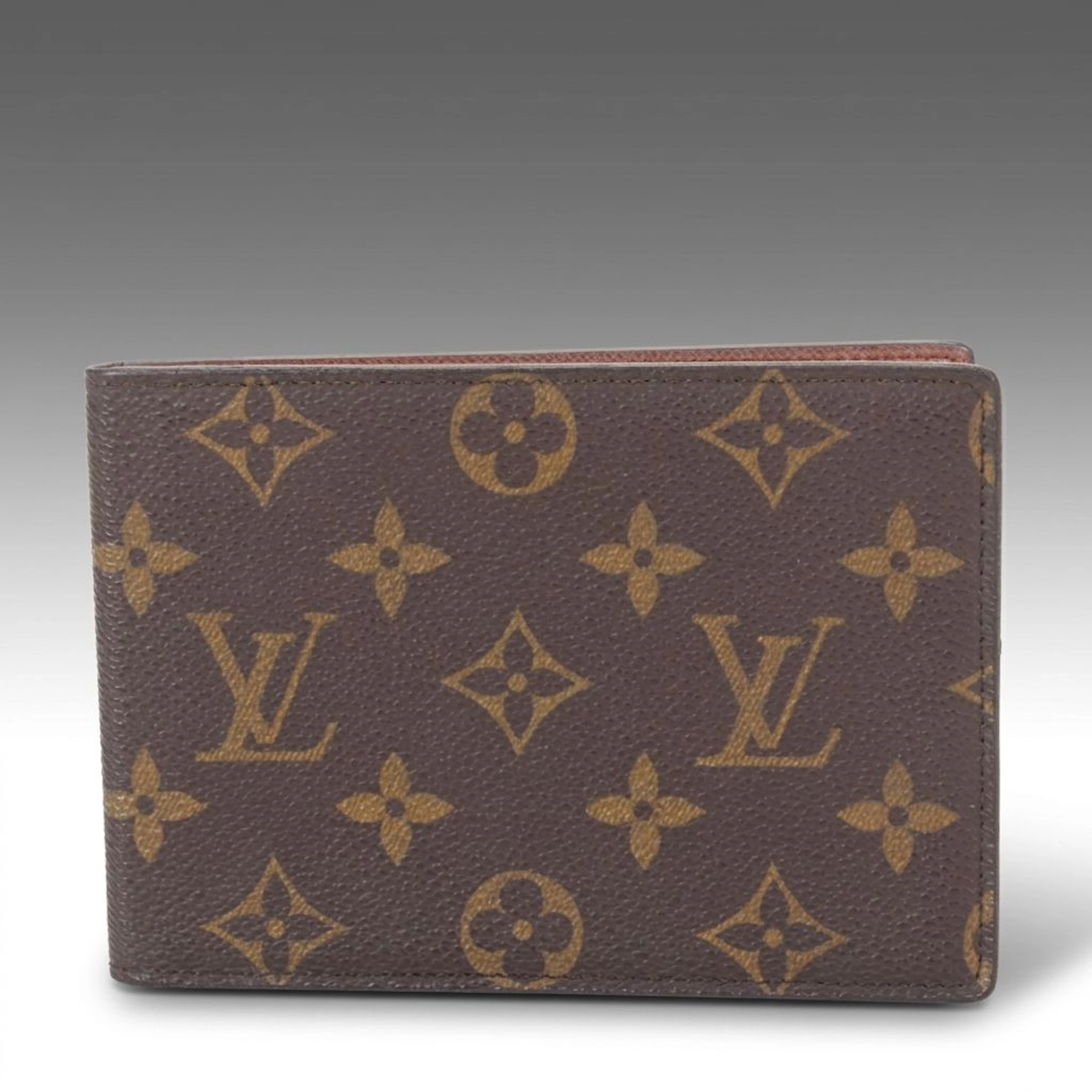 Louis Vuitton Bifold ID Case in Monogram Canvas