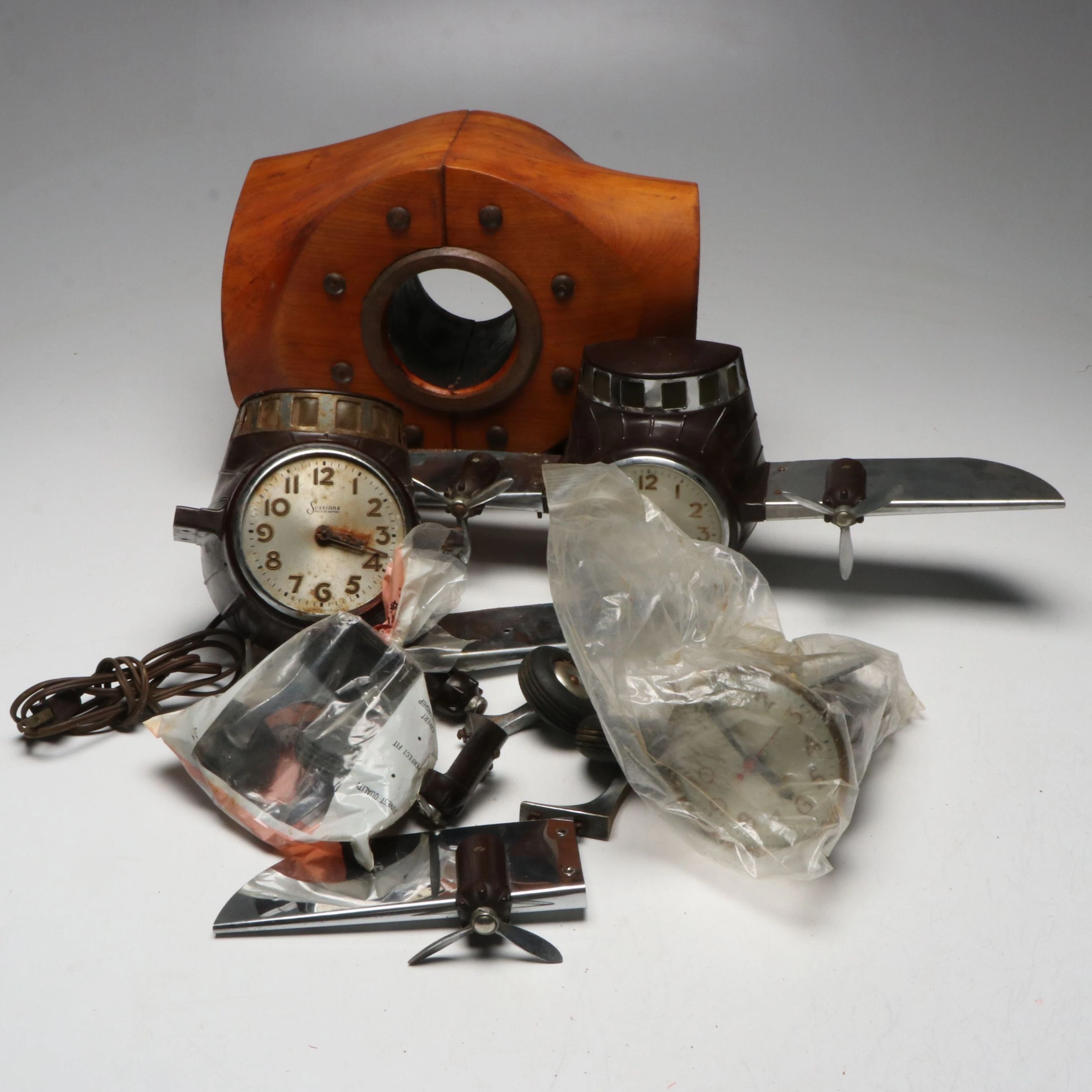 Sessions Novelty Plane with Other Clocks and Aviation Collectibles