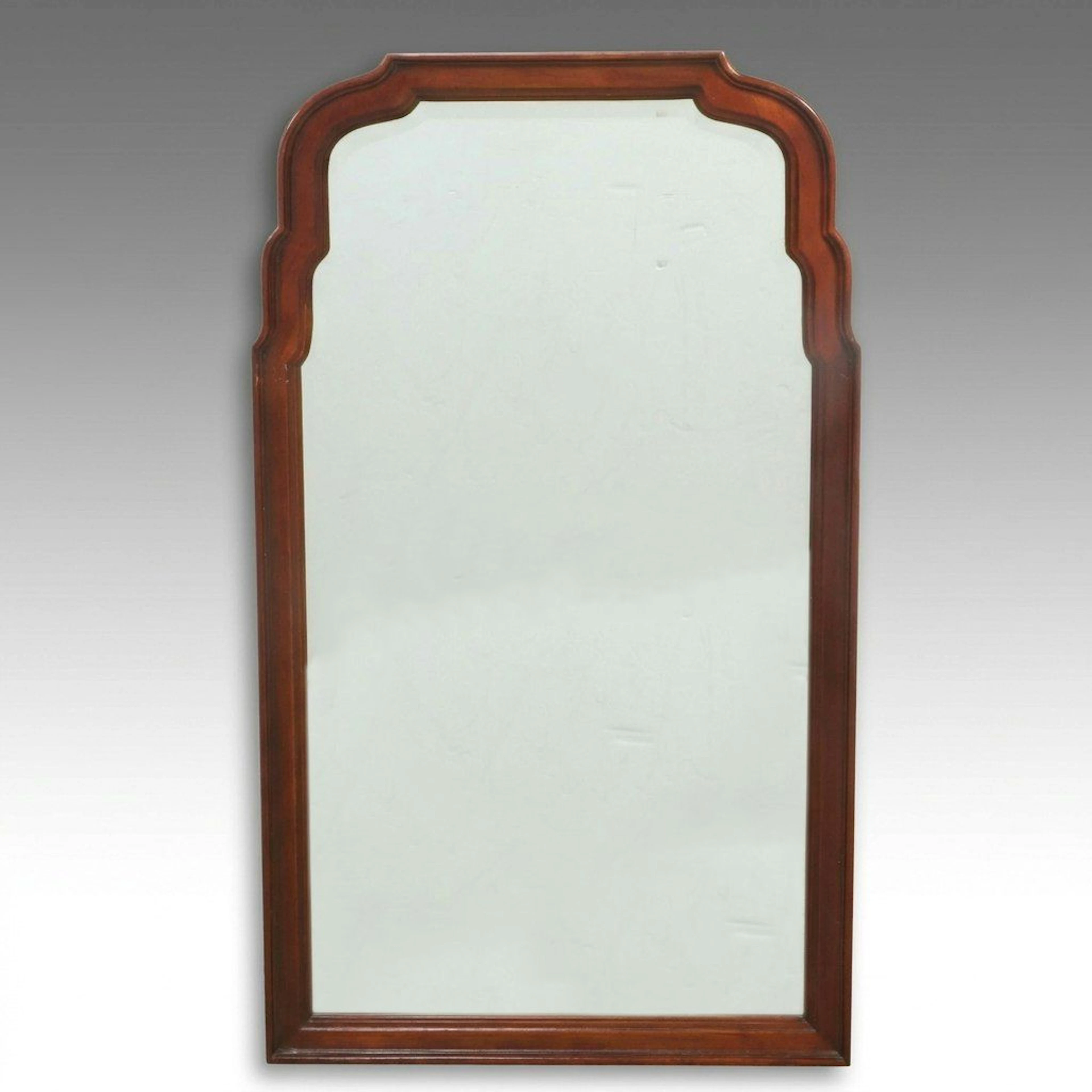 Queen Anne Style Mahogany Finish Wall Mirror, Mid to Late 20th Century