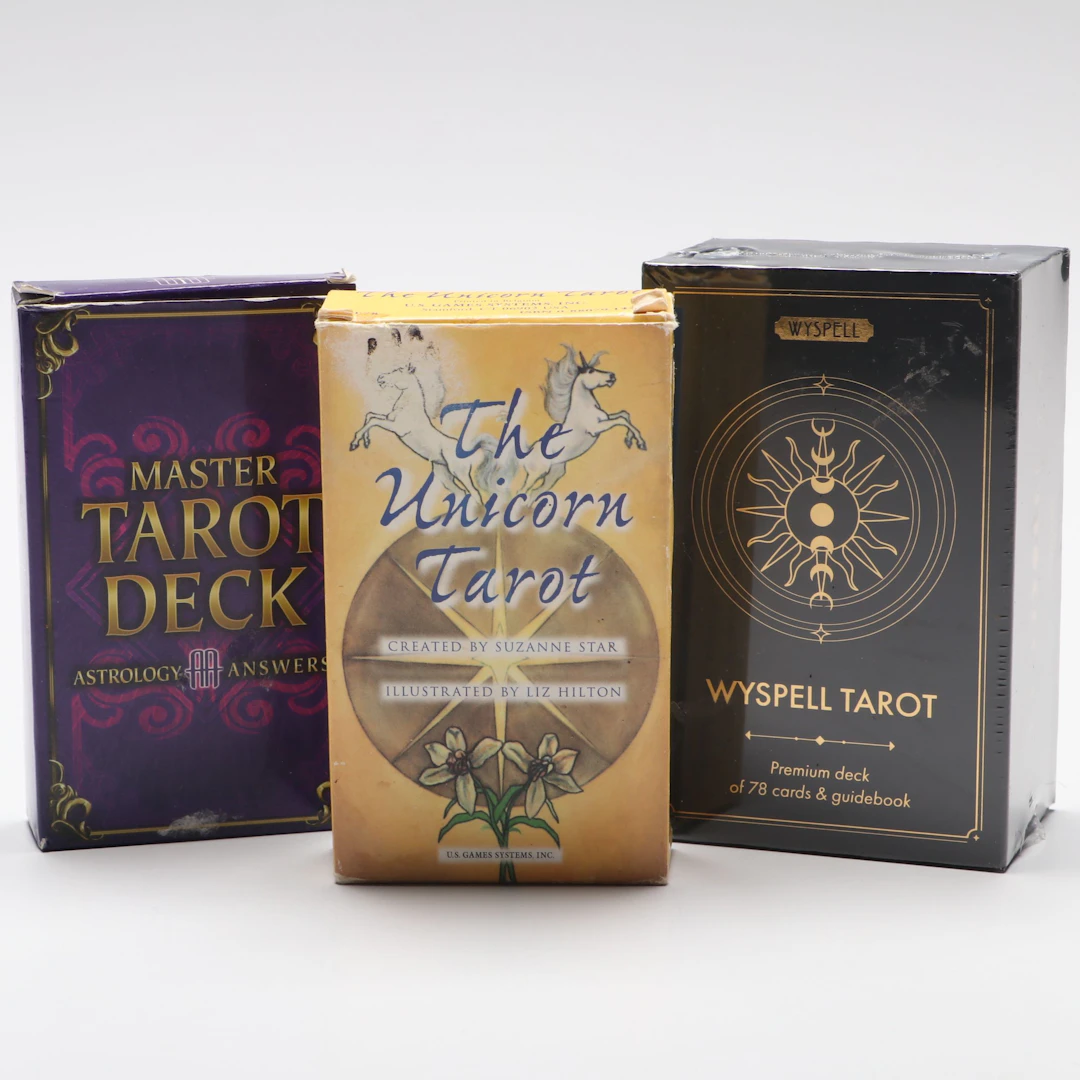 Wyspell, Astrology Answers with Unicorn Tarot Card Decks