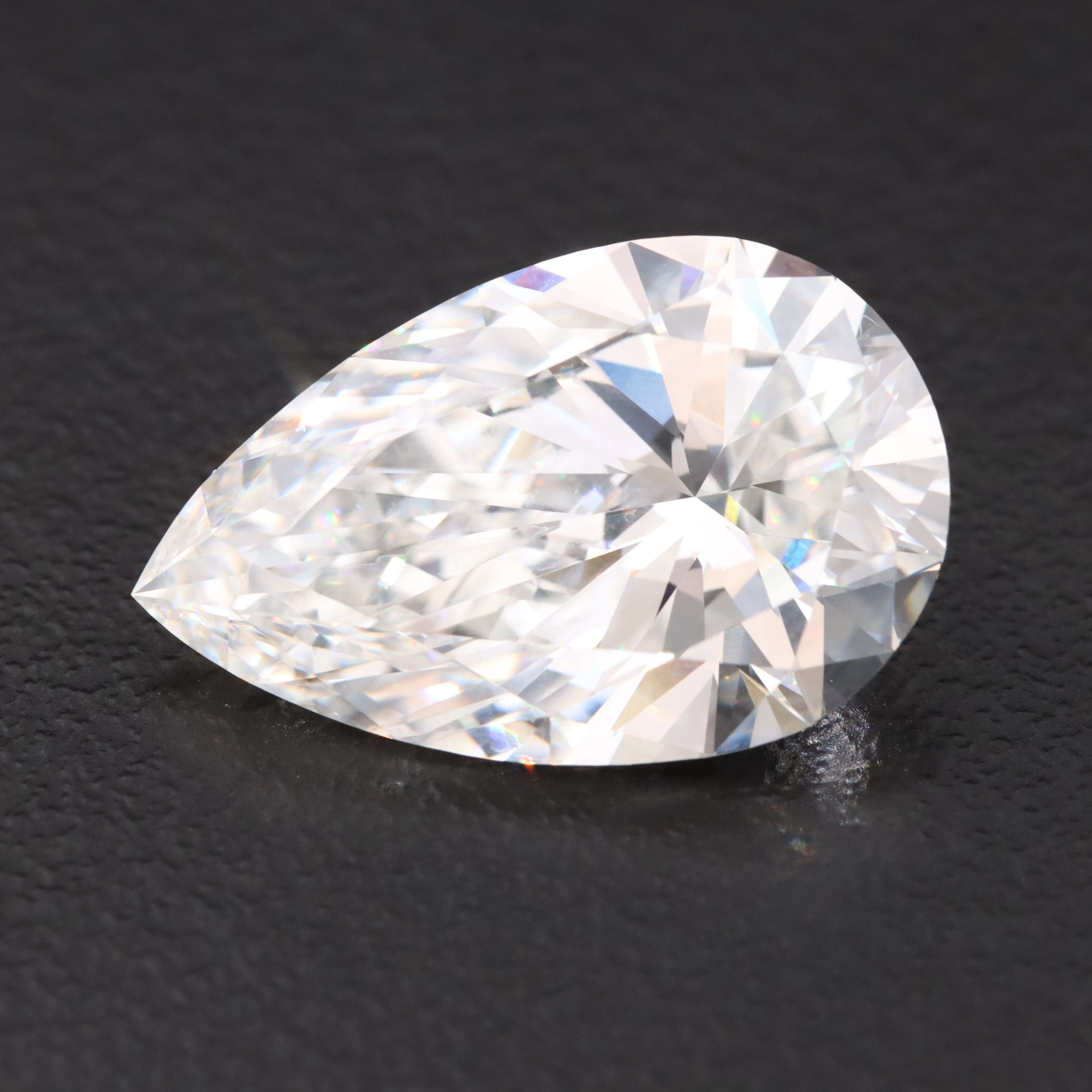Loose 7.02 CT Lab Grown Diamond with IGI Report