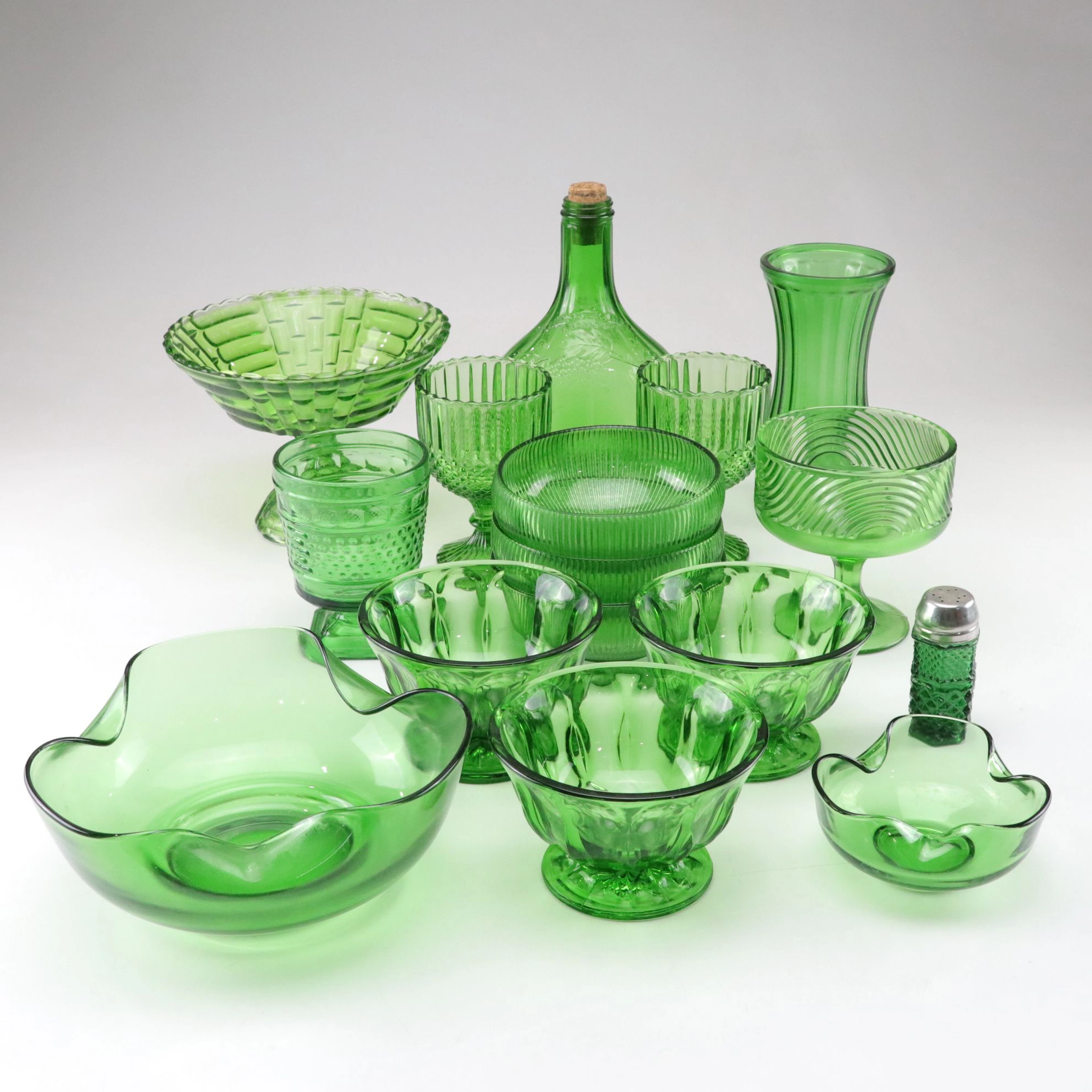 Hoosier Glass, Anchor Hocking, E.O. Brody & Chip & Dip, Candy Dish