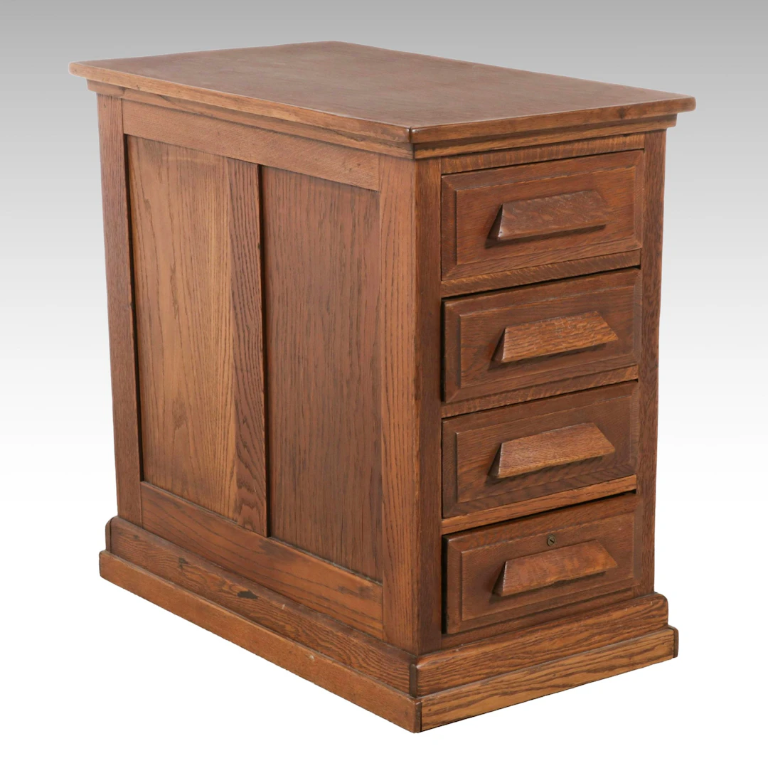 Mission Style Oak Four-Drawer Filing Cabinet, 20th Century