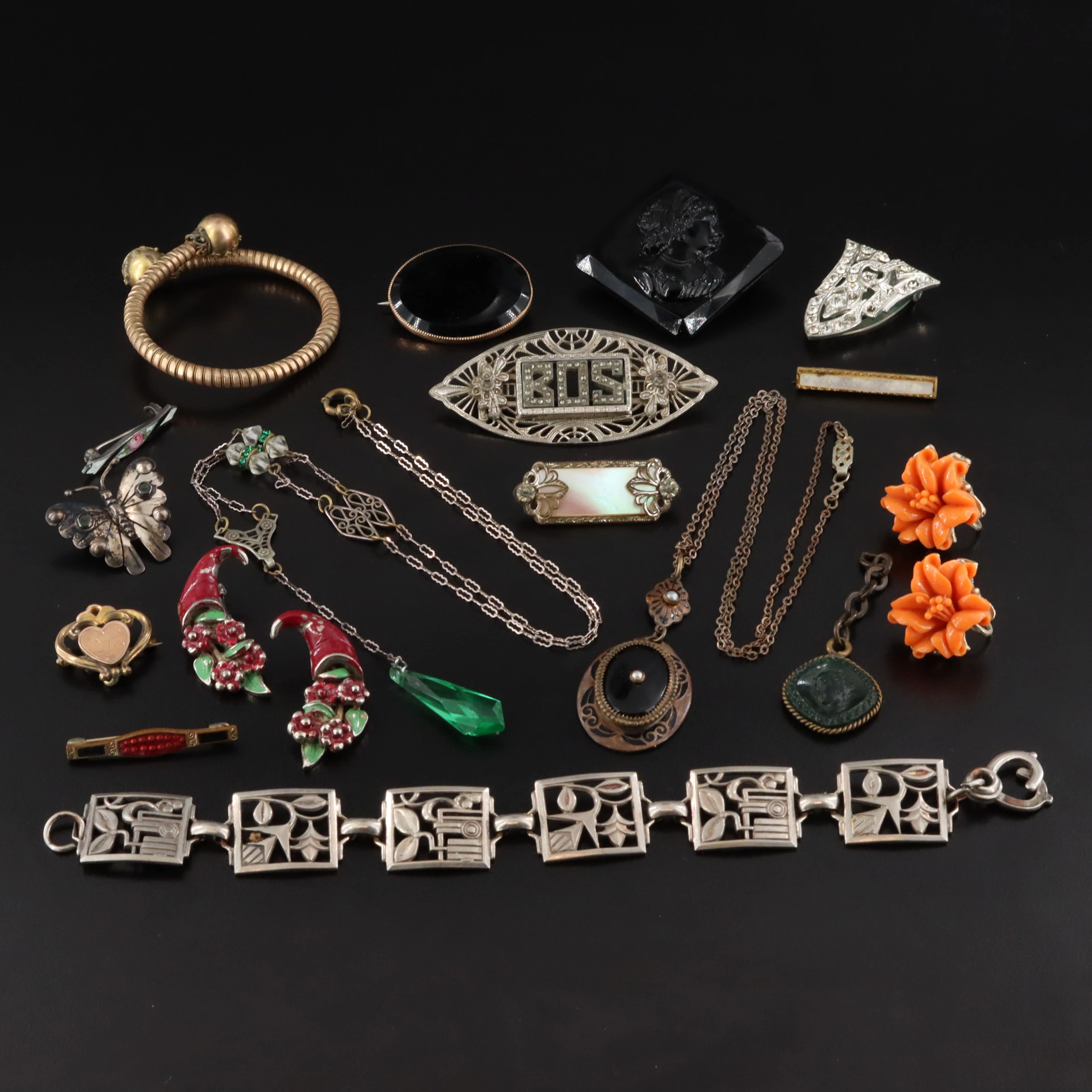 Antique, Victorian and Art Deco Featured in Jewelry Collection