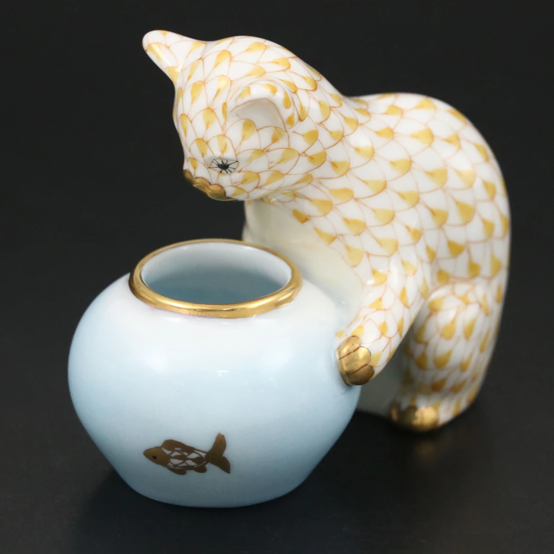 Herend Butterscotch Fishnet with Gold "Gone Fishing" Porcelain Figurine