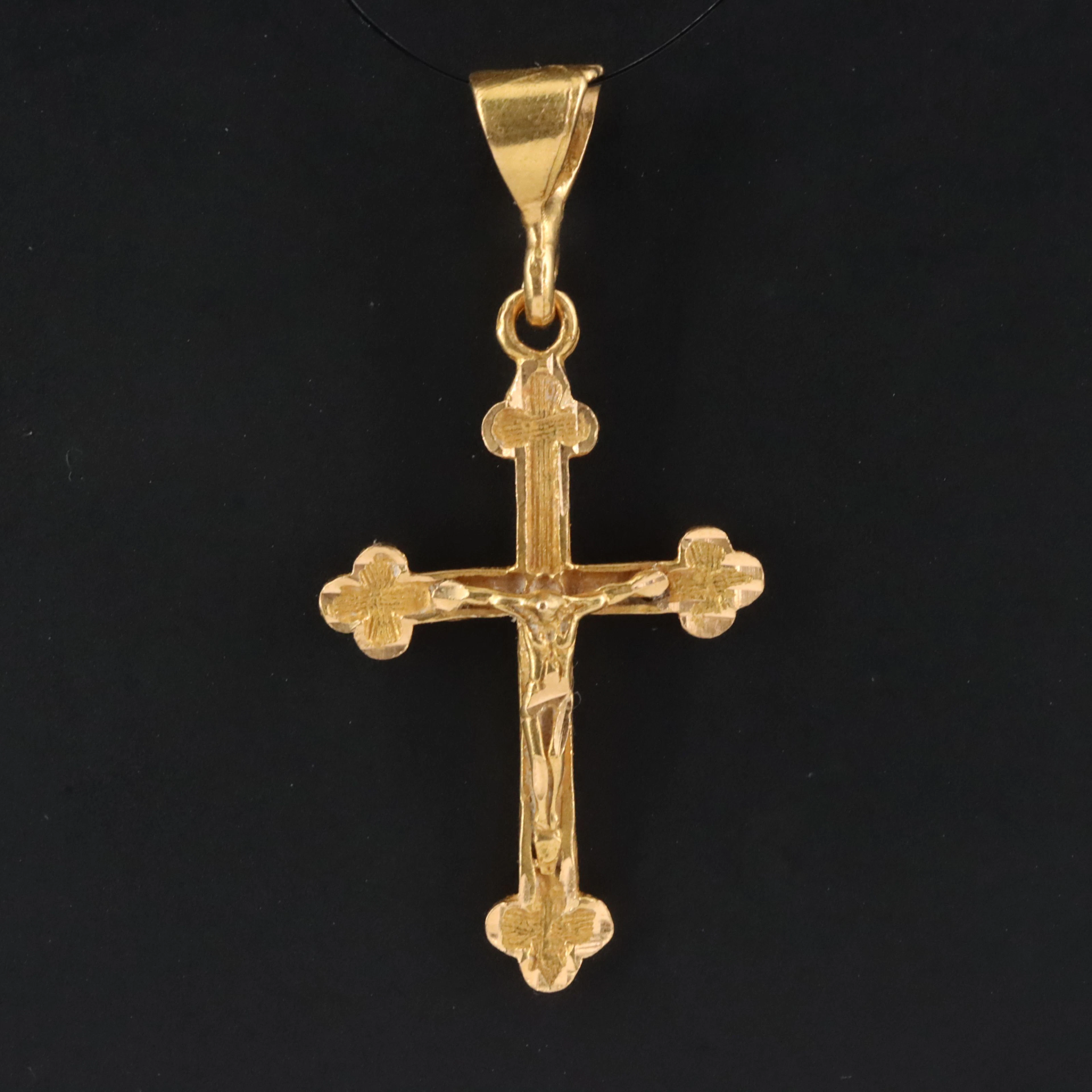 21K Crucifix Pendant