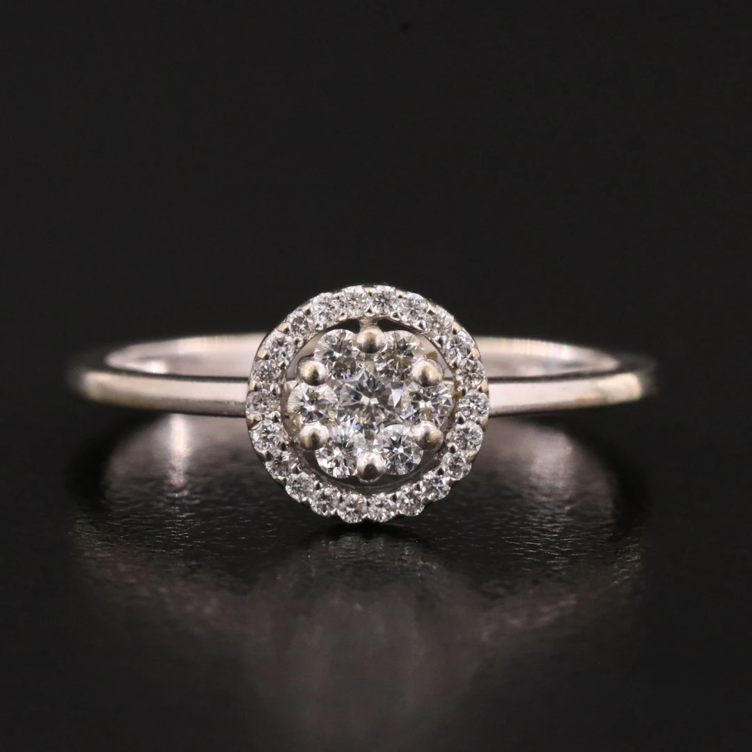 18K 0.23 CTW Diamond Floral Cluster Ring