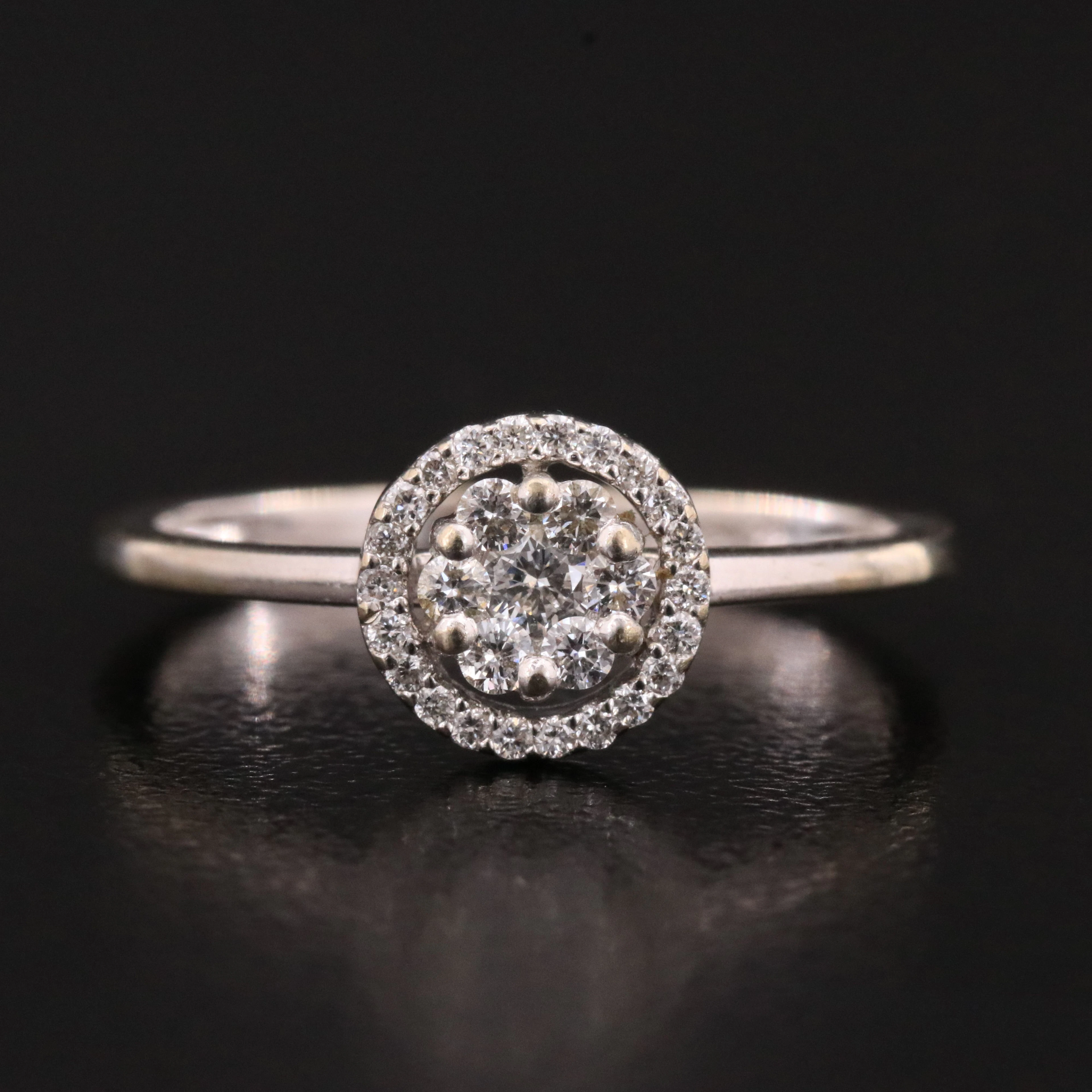 18K 0.23 CTW Diamond Floral Cluster Ring
