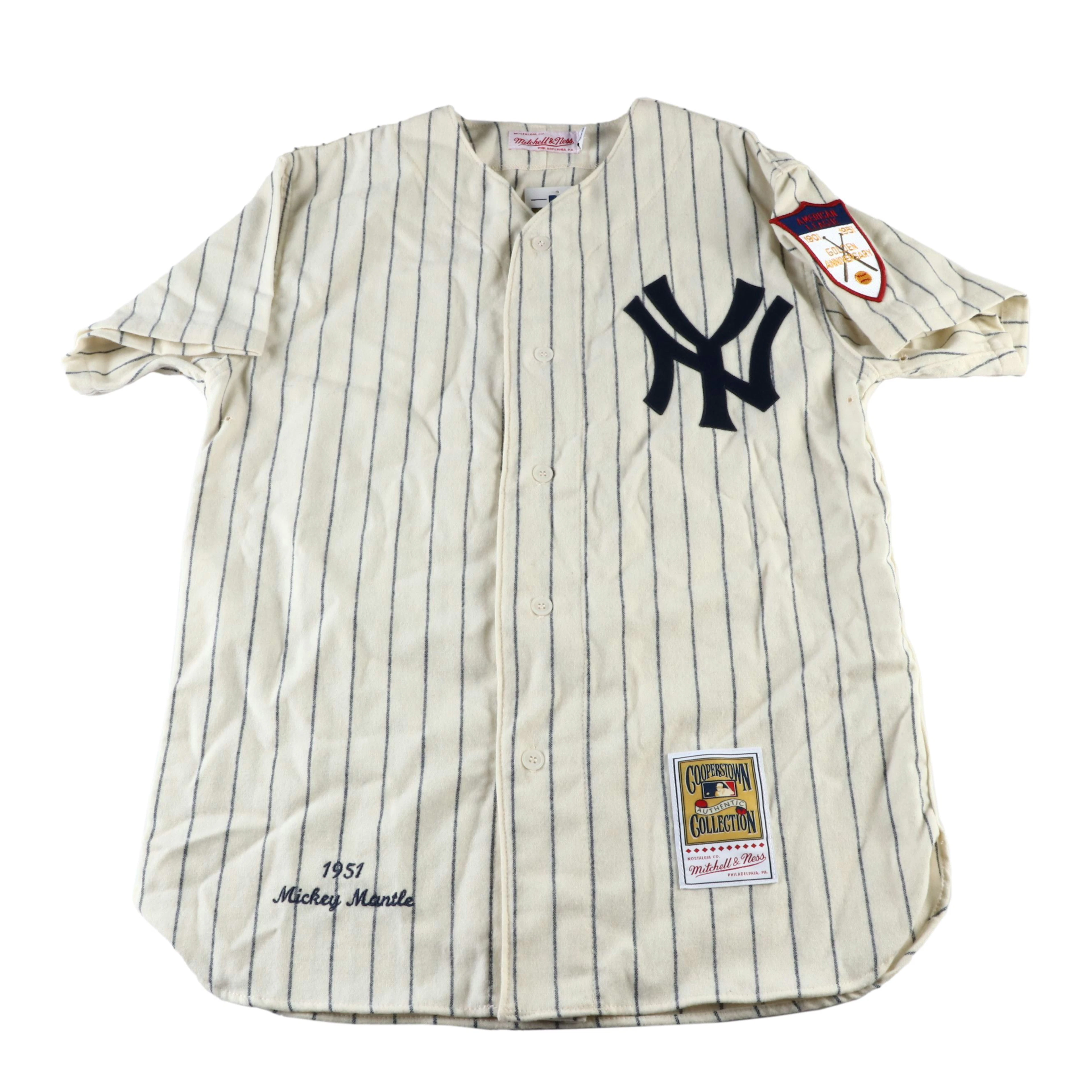 Cooperstown Collection Mickey Mantle 1950s Yankees-Style Flannel Jersey