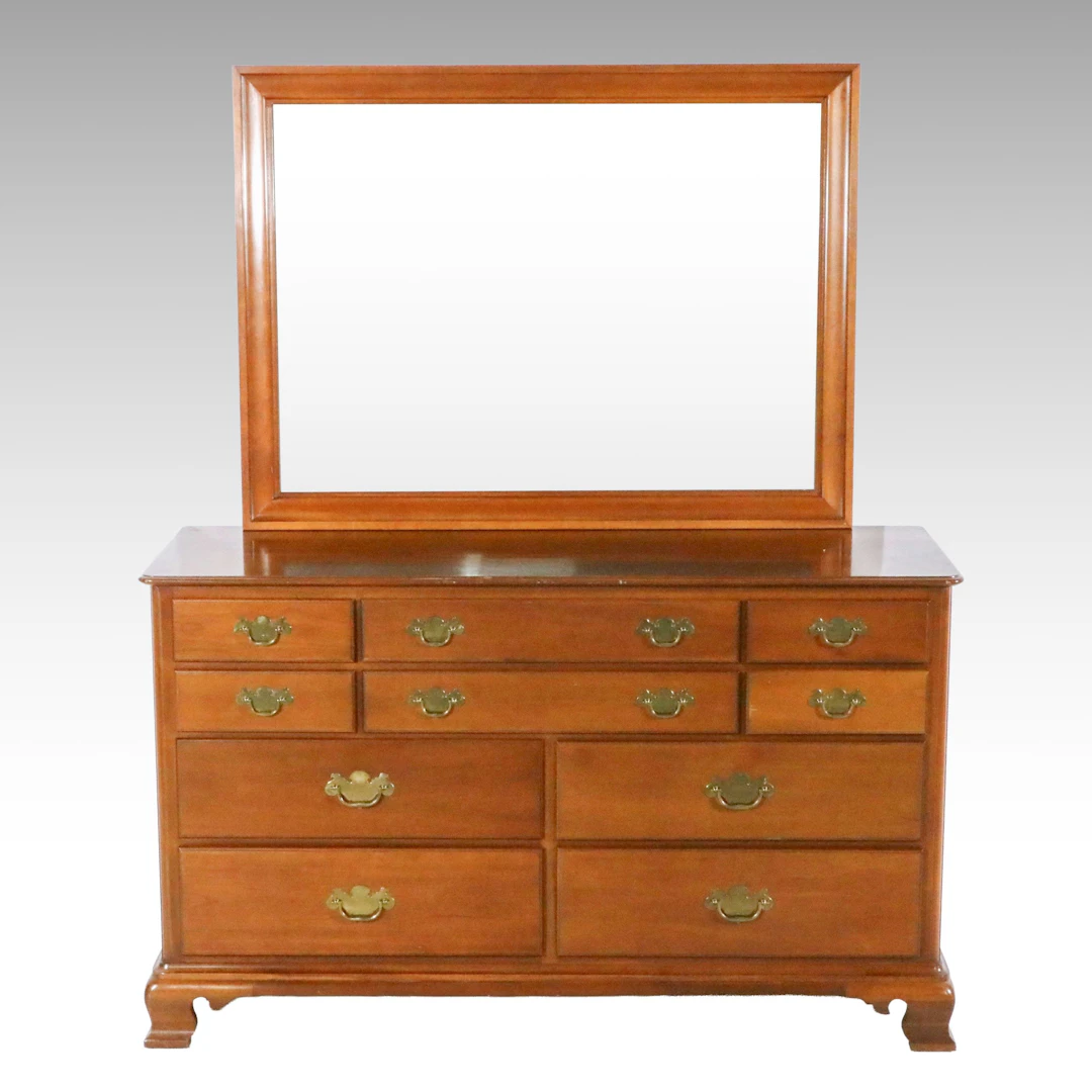 Willett Colonial Revival Style Cherry Dresser with Mirror, Mid-20th Century