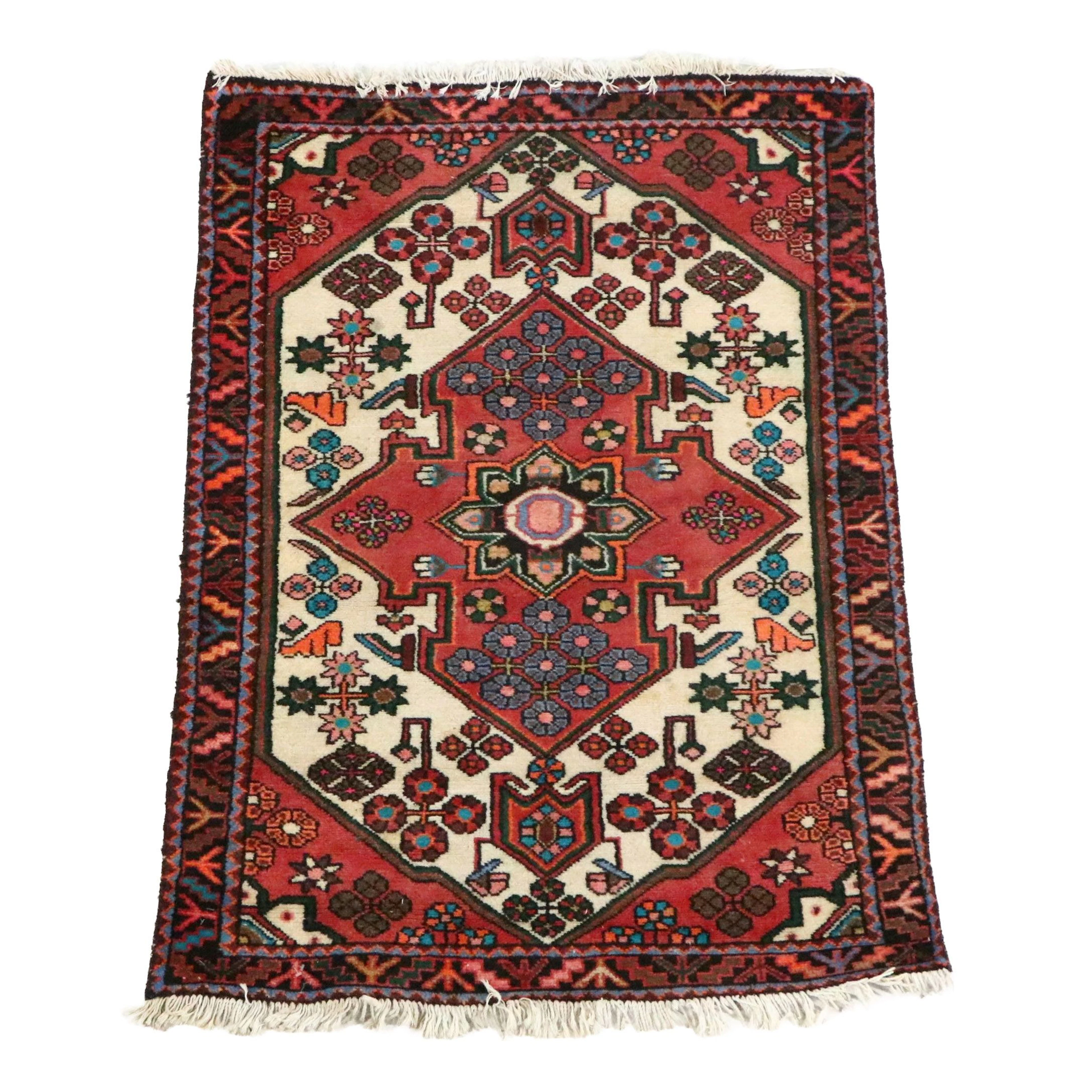 3'4 x 4'10 Hand-Knotted Persian Hamadan Accent Rug