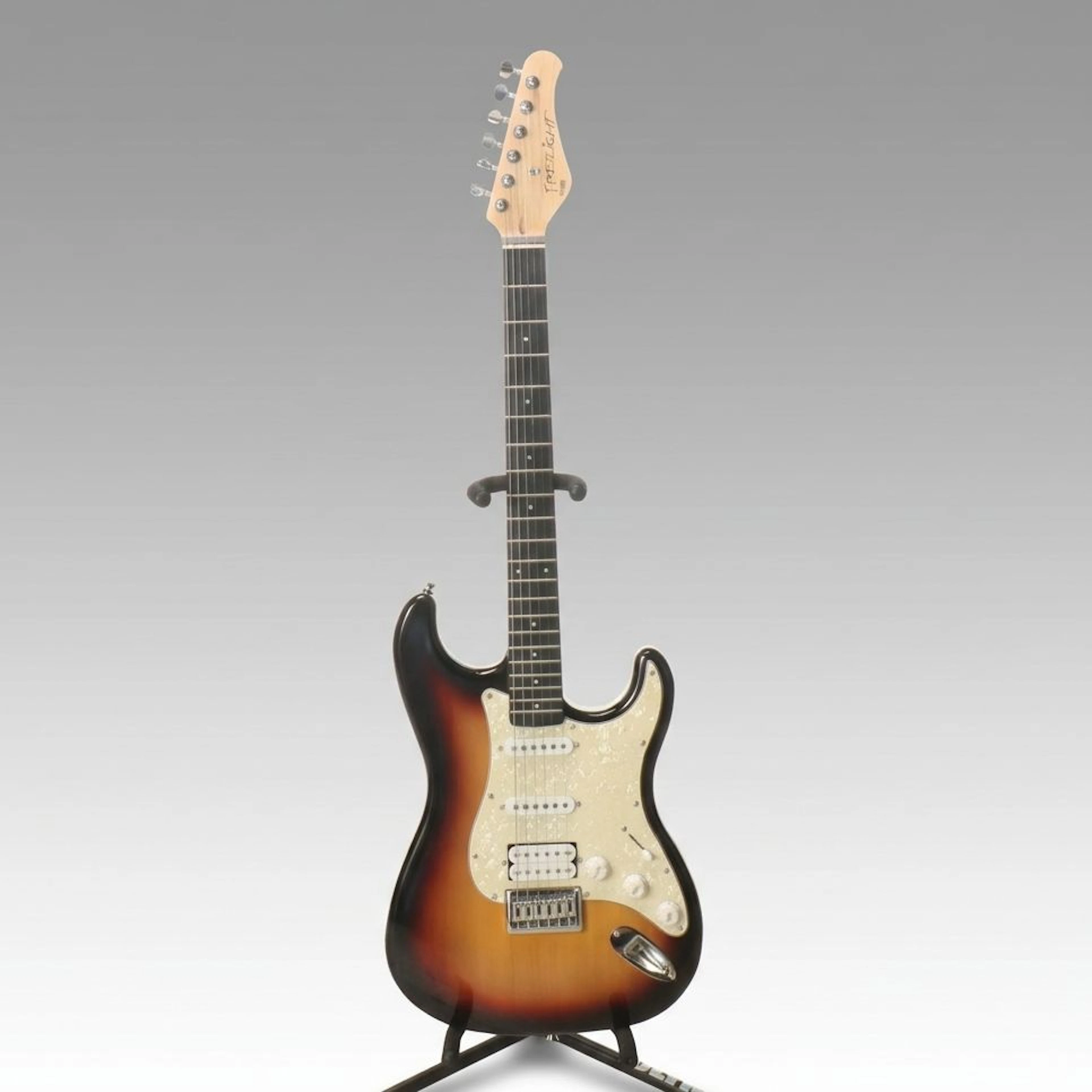 Fretlight 400 Series Electric Guitar with LED Learning System and Cables