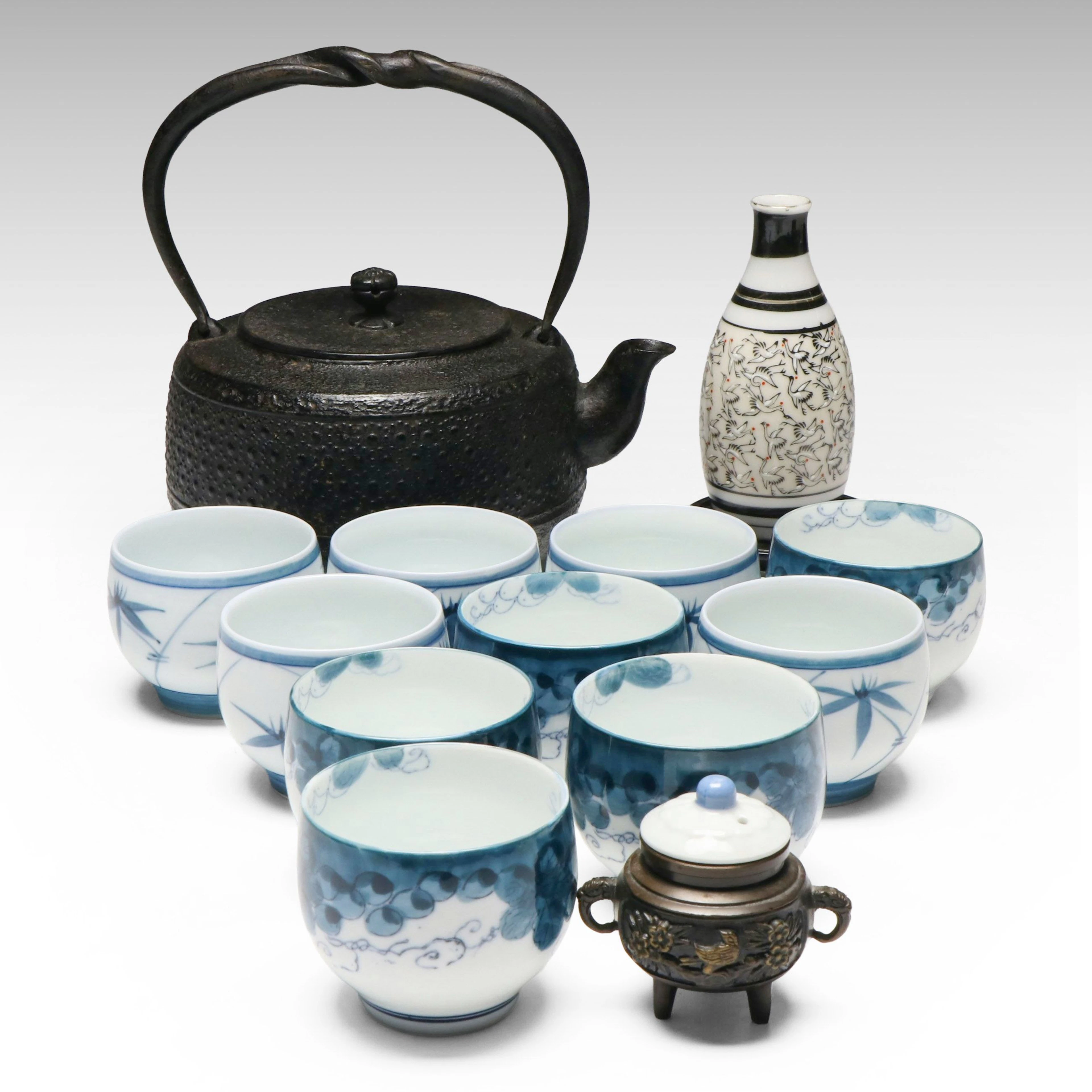Japanese Cast Iron Tetsubin with Porcelain Cups and More Accessories