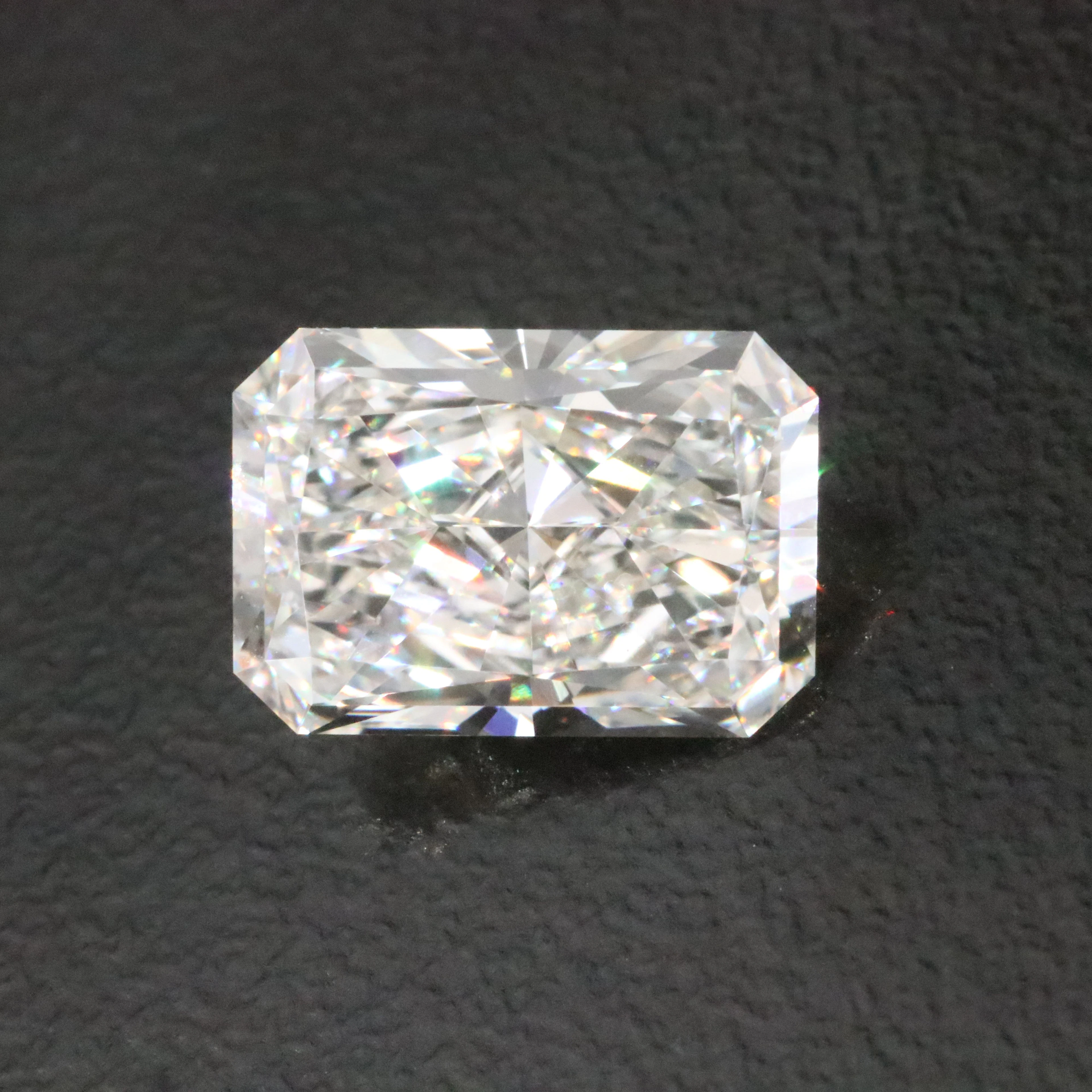 Loose 2.93 CT Lab Grown Diamond with IGI Report