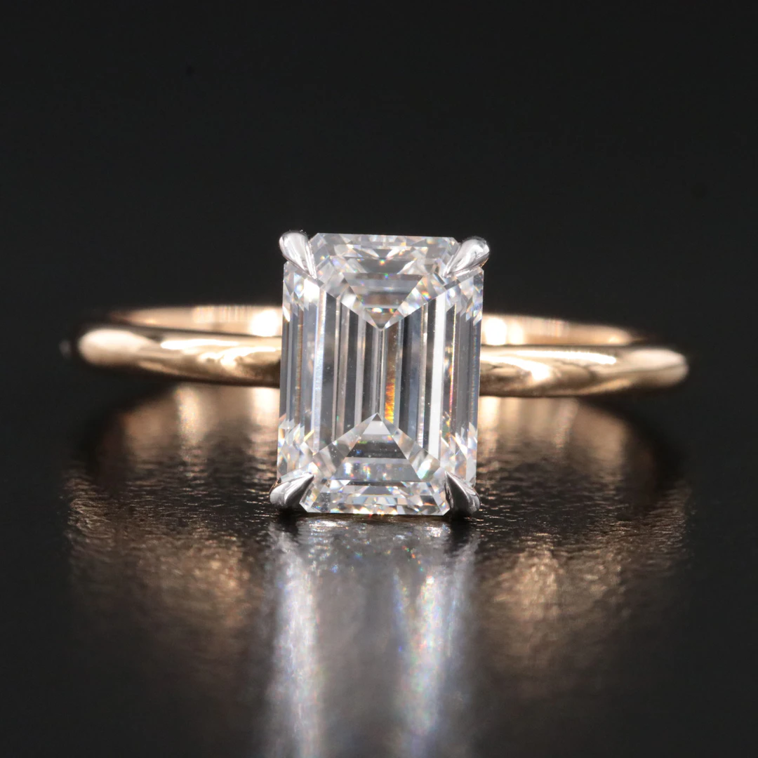 18K 1.90 CT Lab Grown Diamond Ring with IGI Report