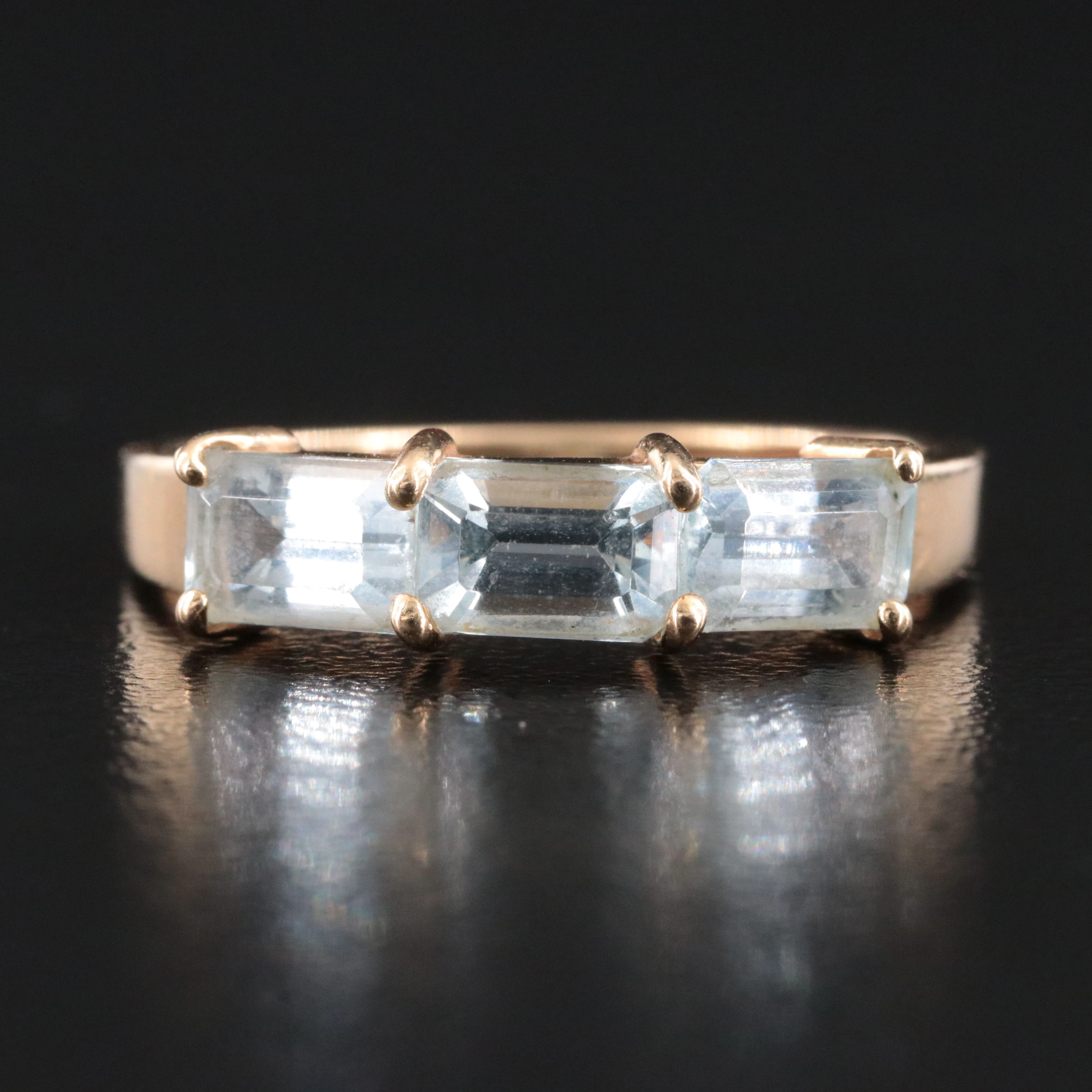 14K Aquamarine Ring