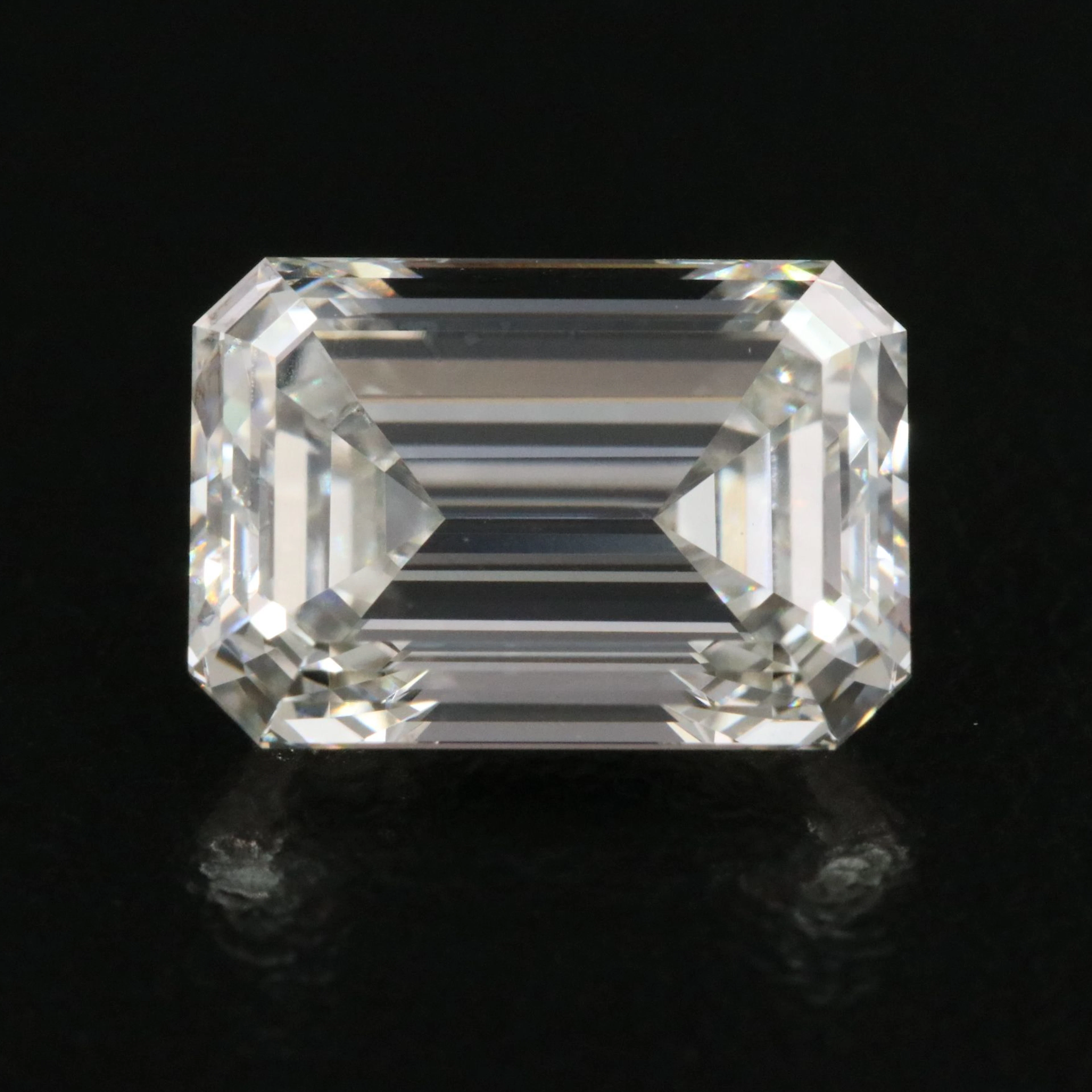 Loose 3.10 CT Lab Grown Diamond with IGI Report