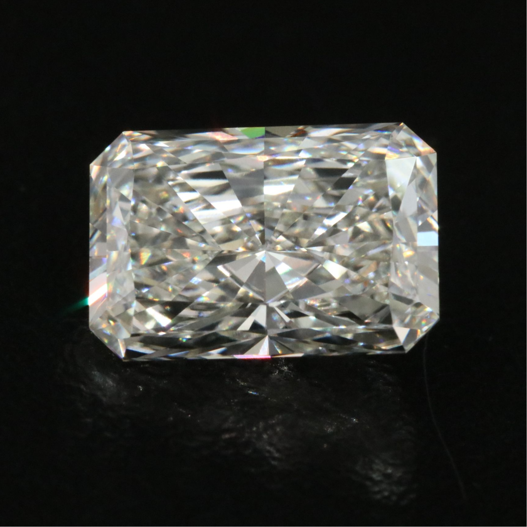 Loose 3.04 CT Lab Grown Diamond with IGI Report