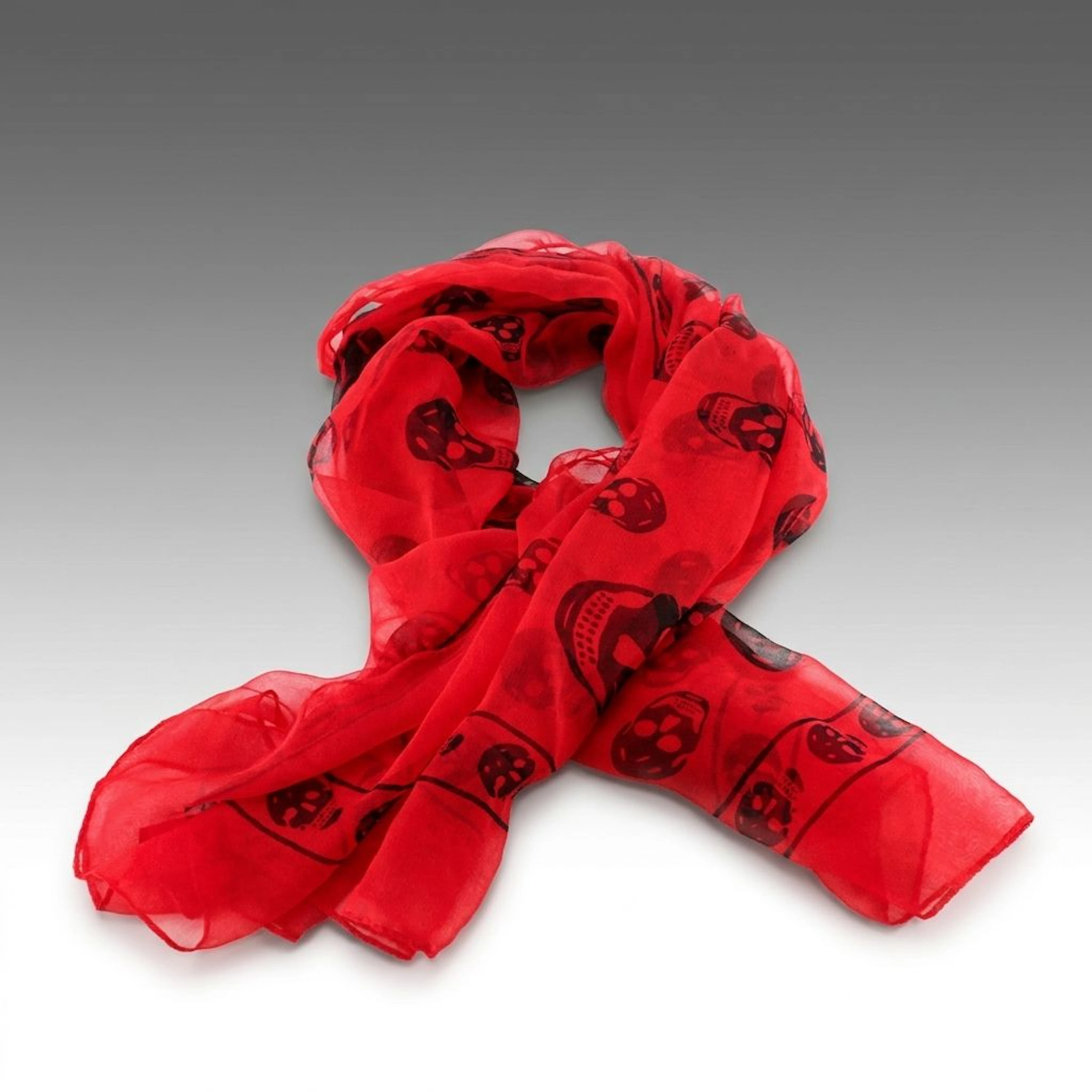 Alexander McQueen Skull Print Silk Chiffon Scarf in Red/Black