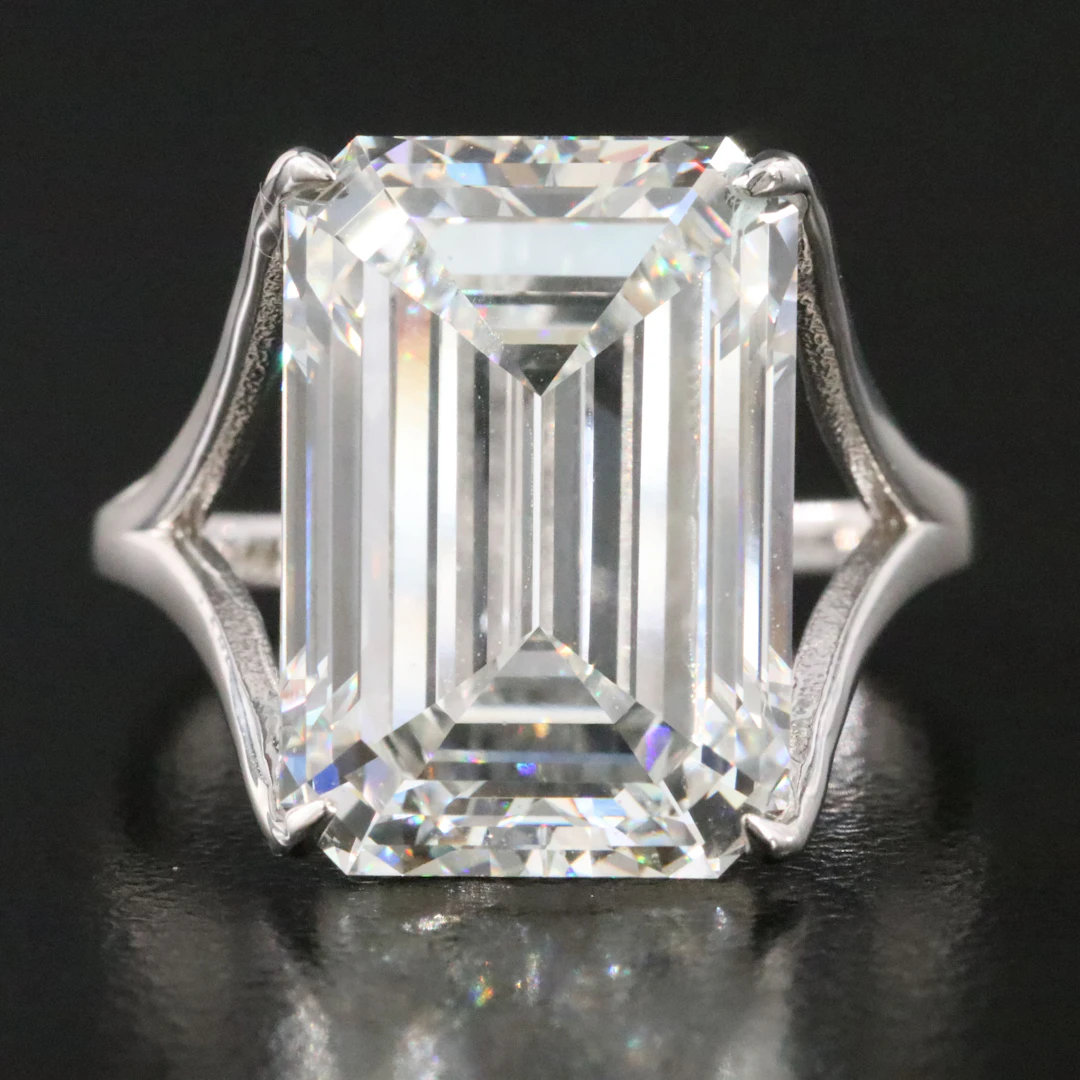 14K 12.16 CT Lab Grown Diamond Solitaire Ring with IGI Report