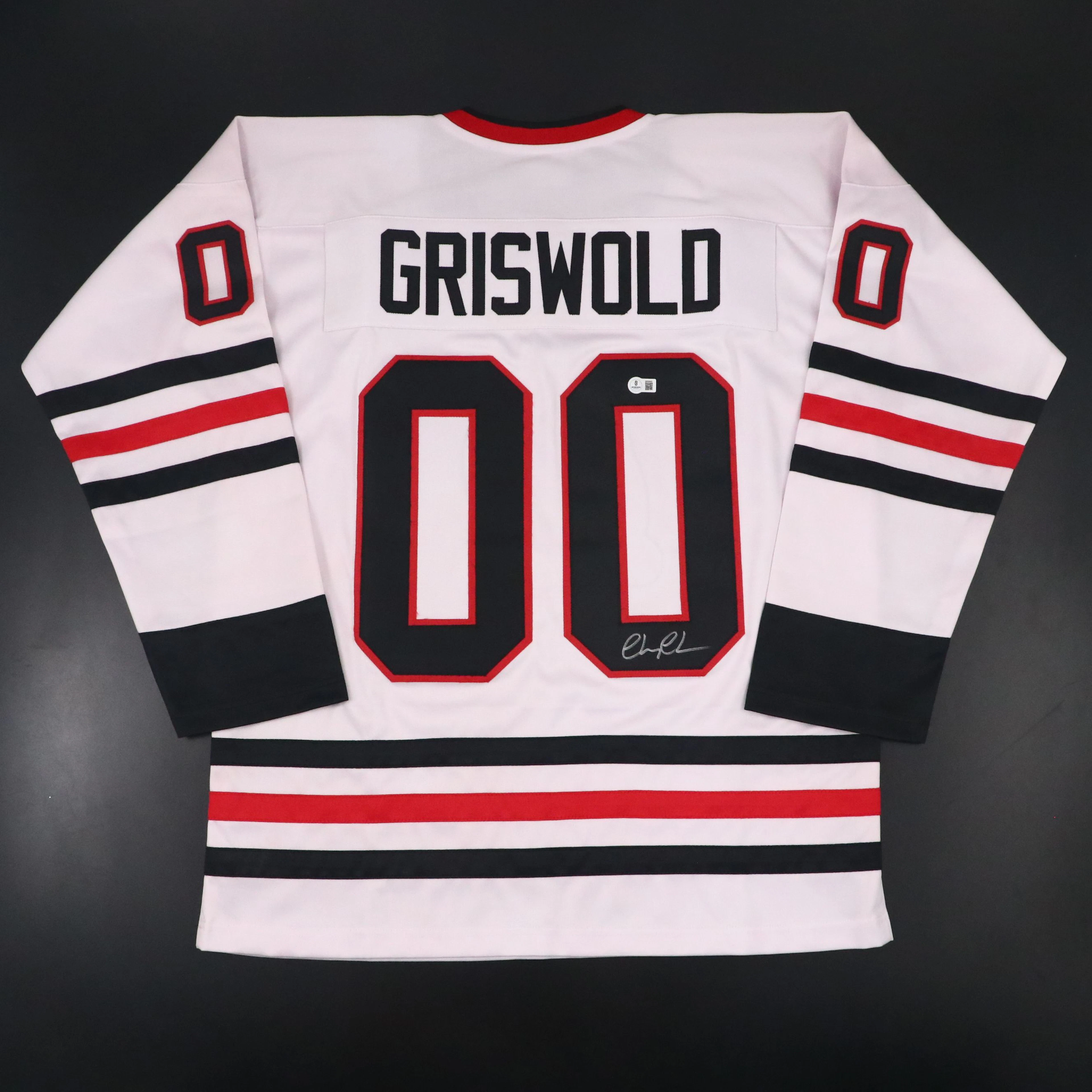 Chevy Chase Signed "Christmas Vacation: Clark Griswold" Hockey Jersey, Beckett