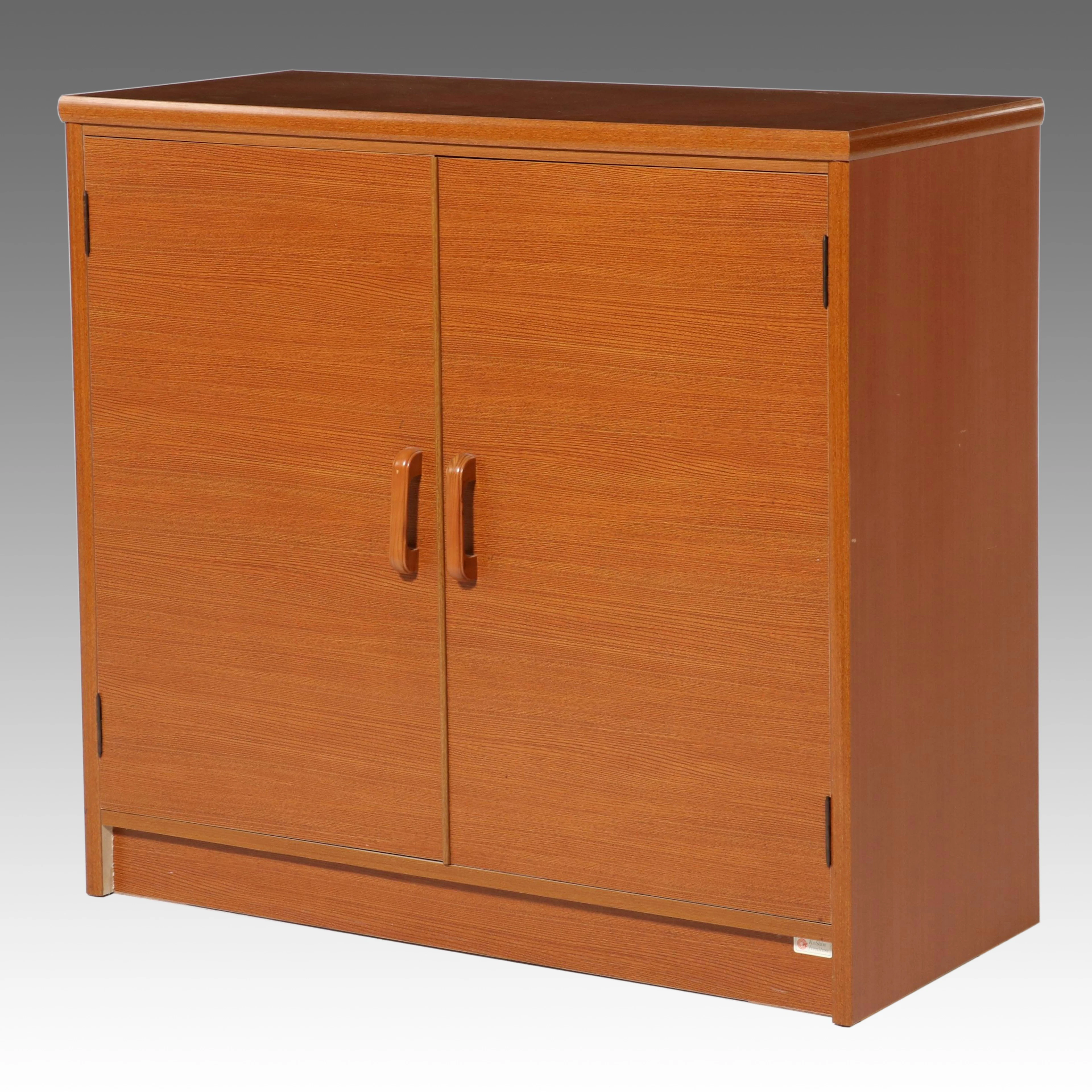 KoShin Furniture Japanese Kimono Camphor-Lined Tansu Chest