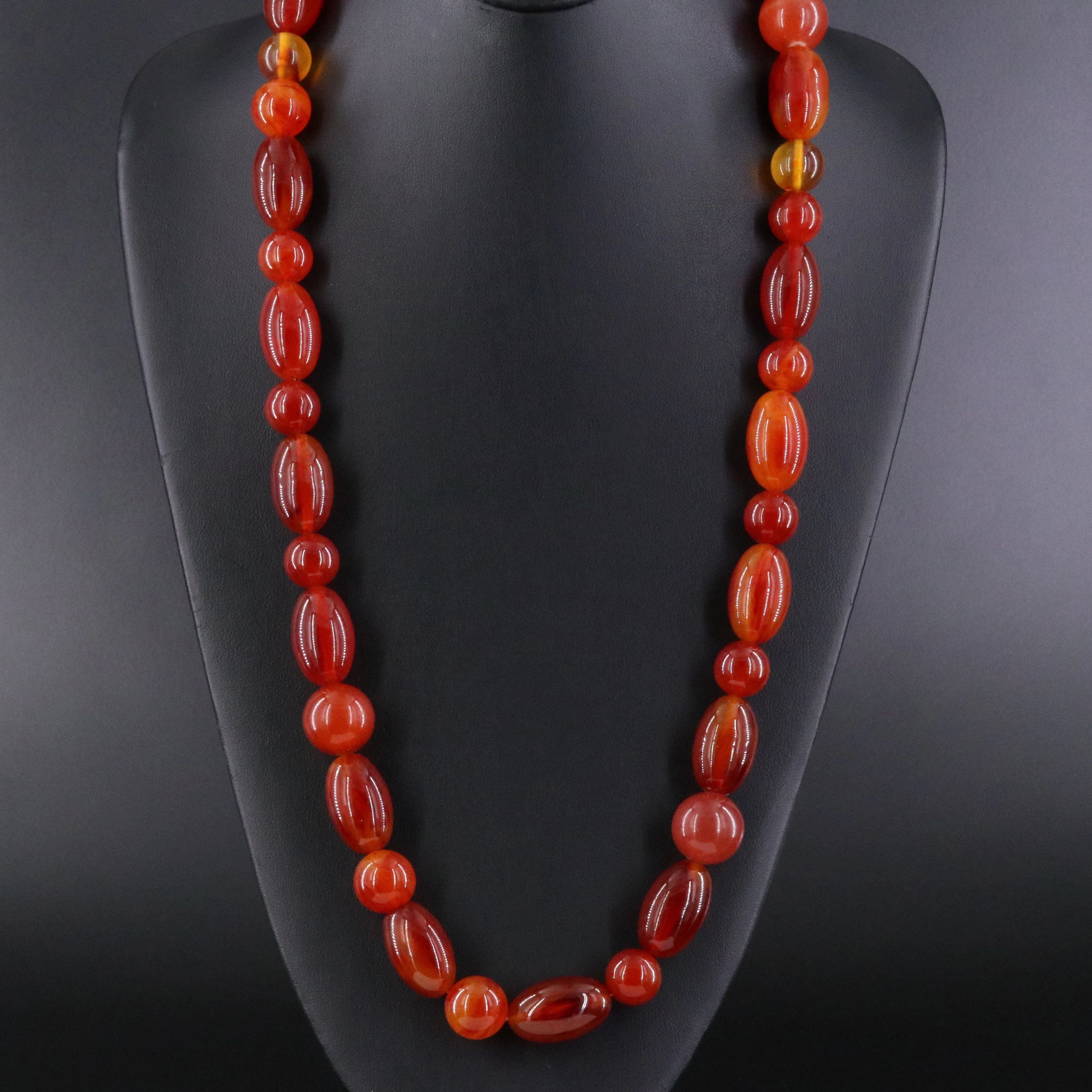 Graduated Bakelite Bead Necklace