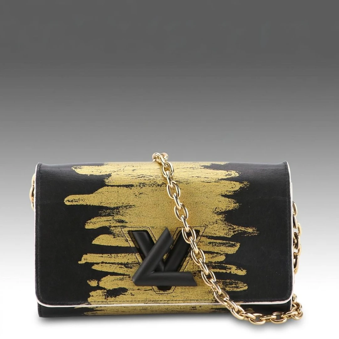 Louis Vuitton Twist PM Chain Bag in Black Leather with Golden Brushstroke