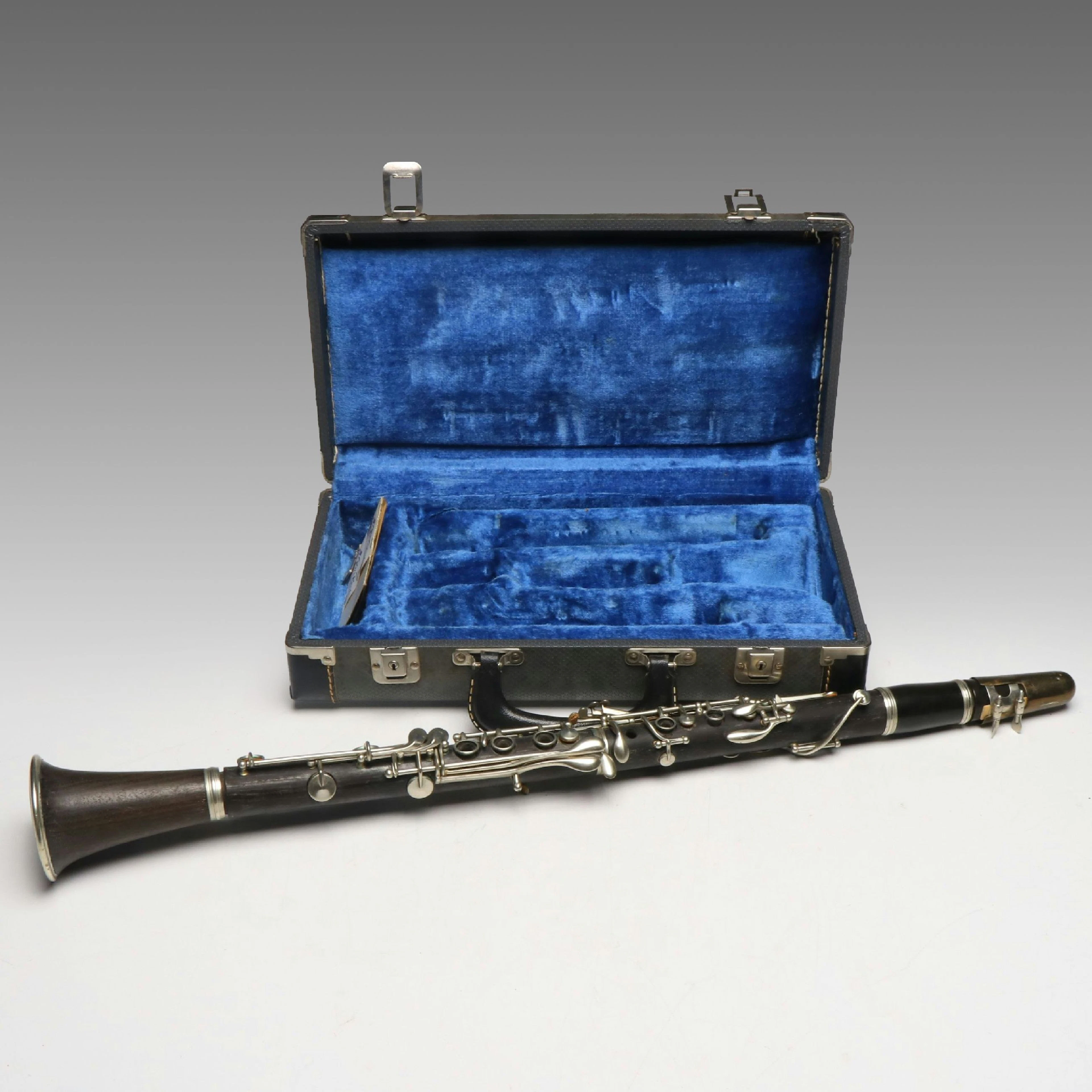 French Woodwind Clarinet with Hardshell Case, Vintage