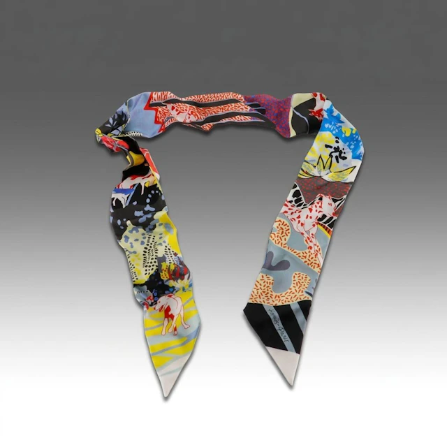 Hermès "En Liberte" Twilly Scarf in Silk Twill with Box