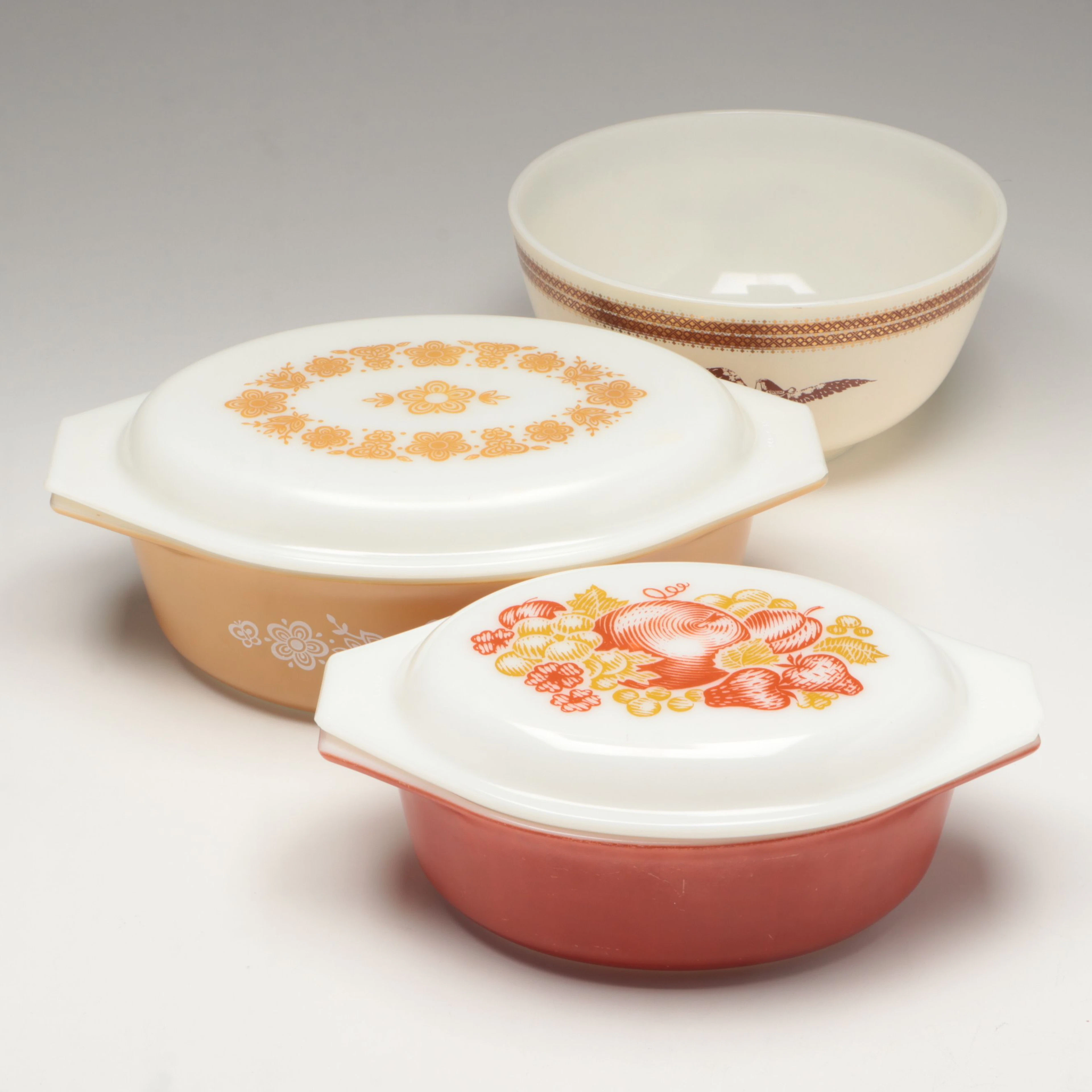 Pyrex "Butterfly Gold" and "Orange Fiesta" Casseroles with "Federal Eagle" Bowl
