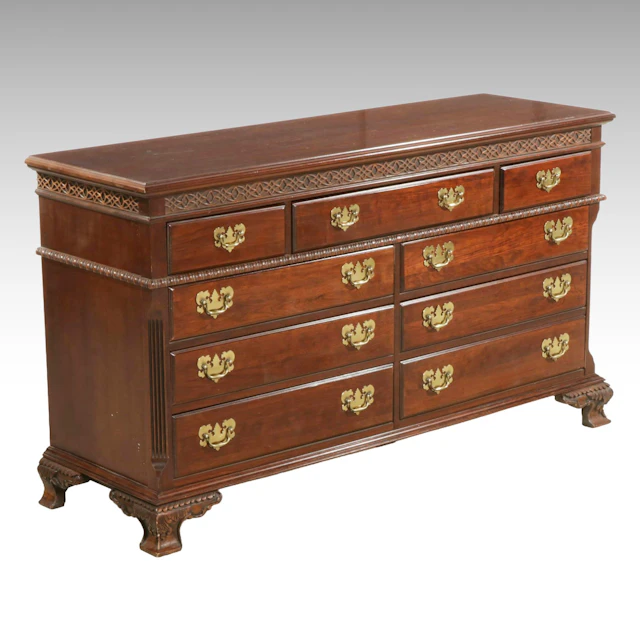 Pulaski Furniture Federal Style Cherry Dresser, Late 20th Century