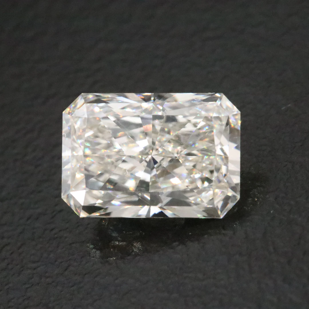 Loose 3.00 CT Lab Grown Diamond with IGI Report