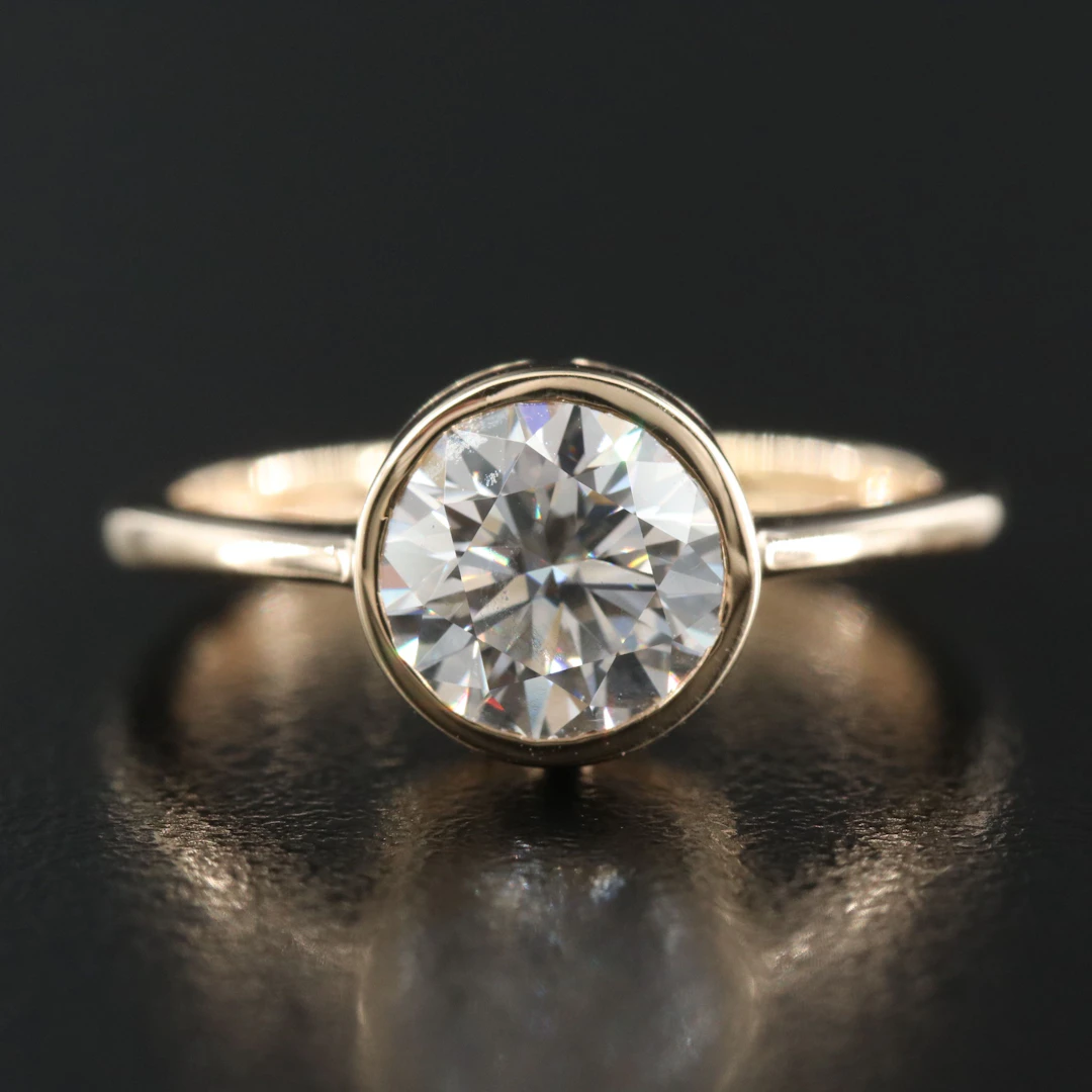 14K 1.45 CT Lab Grown Diamond Solitaire Ring with IGI Report
