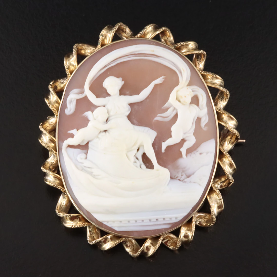 Greco-Roman Revival 10K Venus with Putti Shell Cameo Brooch