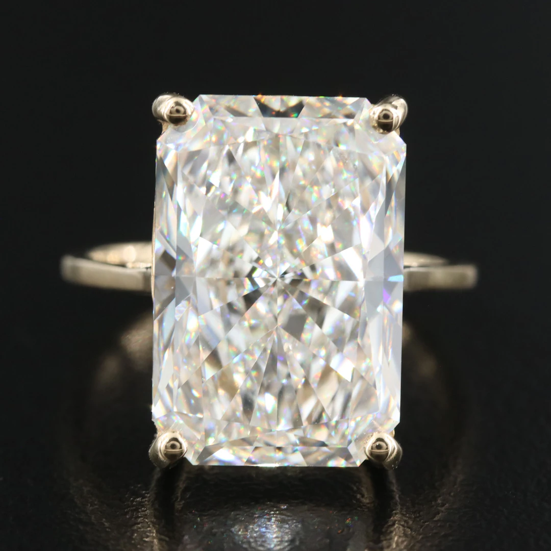 14K 10.32 CT Lab Grown Diamond Solitaire Ring with IGI Report