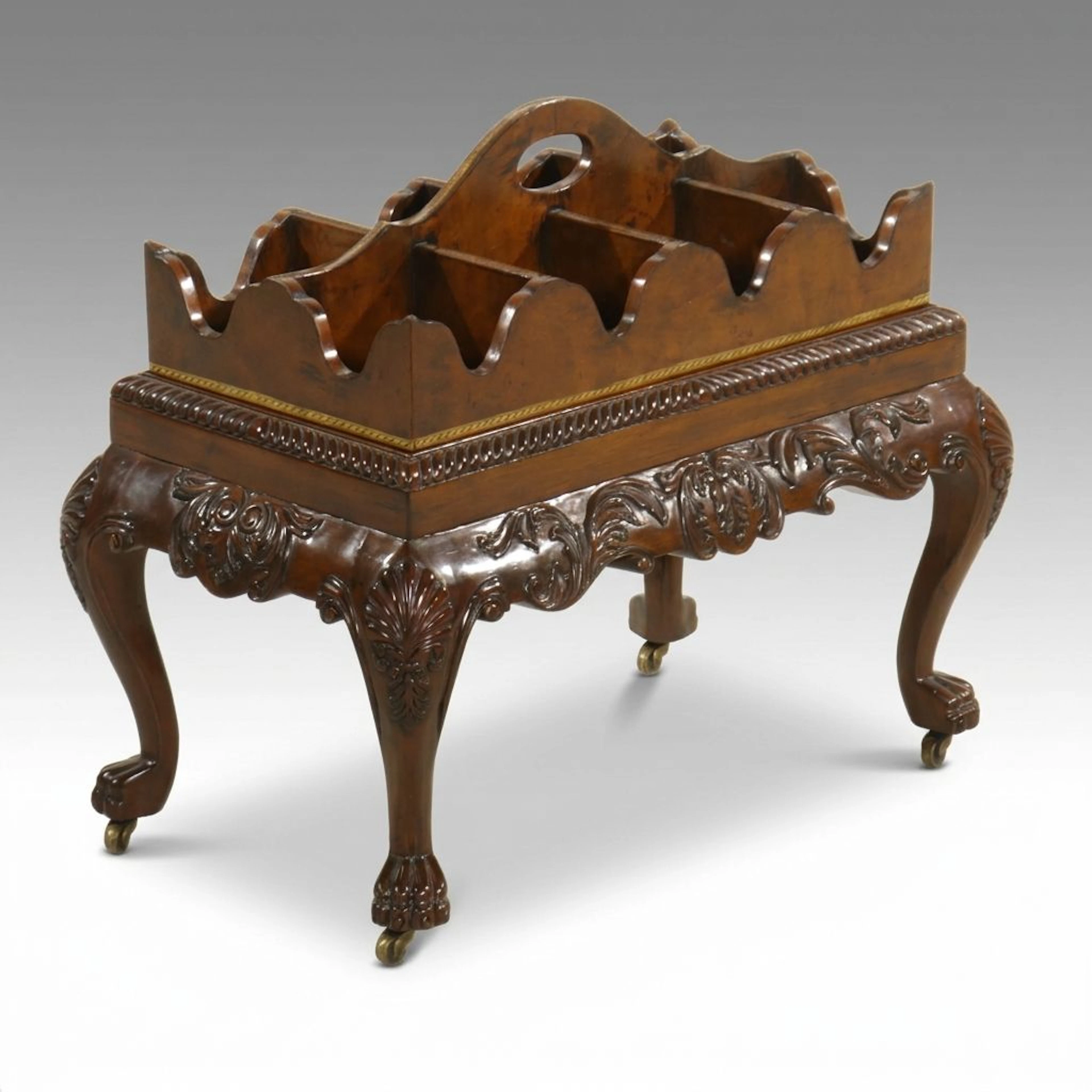 Chippendale Style Mahogany Bottle Carrier and Stand, Late 20th to 21st Century