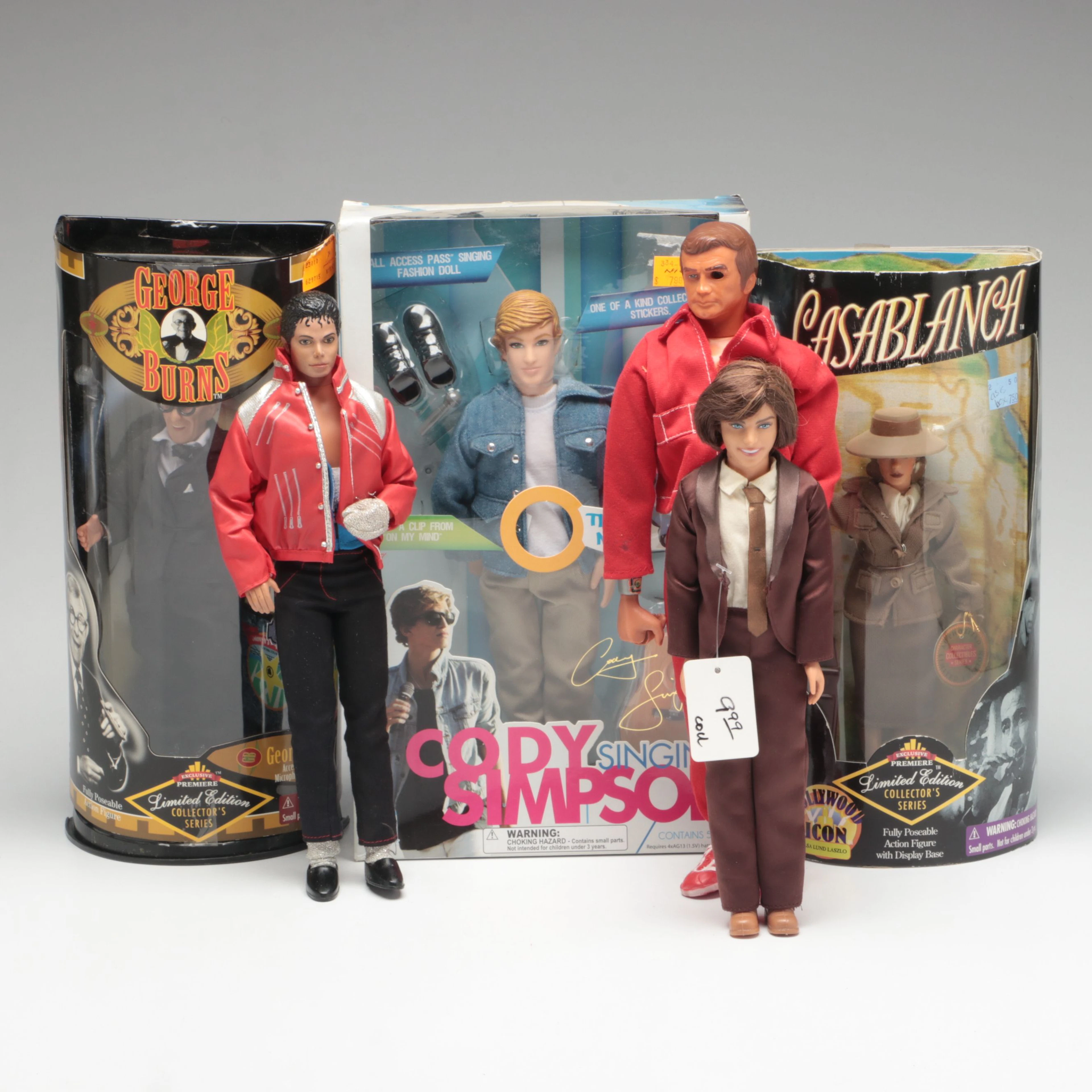 Exclusive Casablanca "Ilsa Lund Laszlo" Doll with More Collectibles