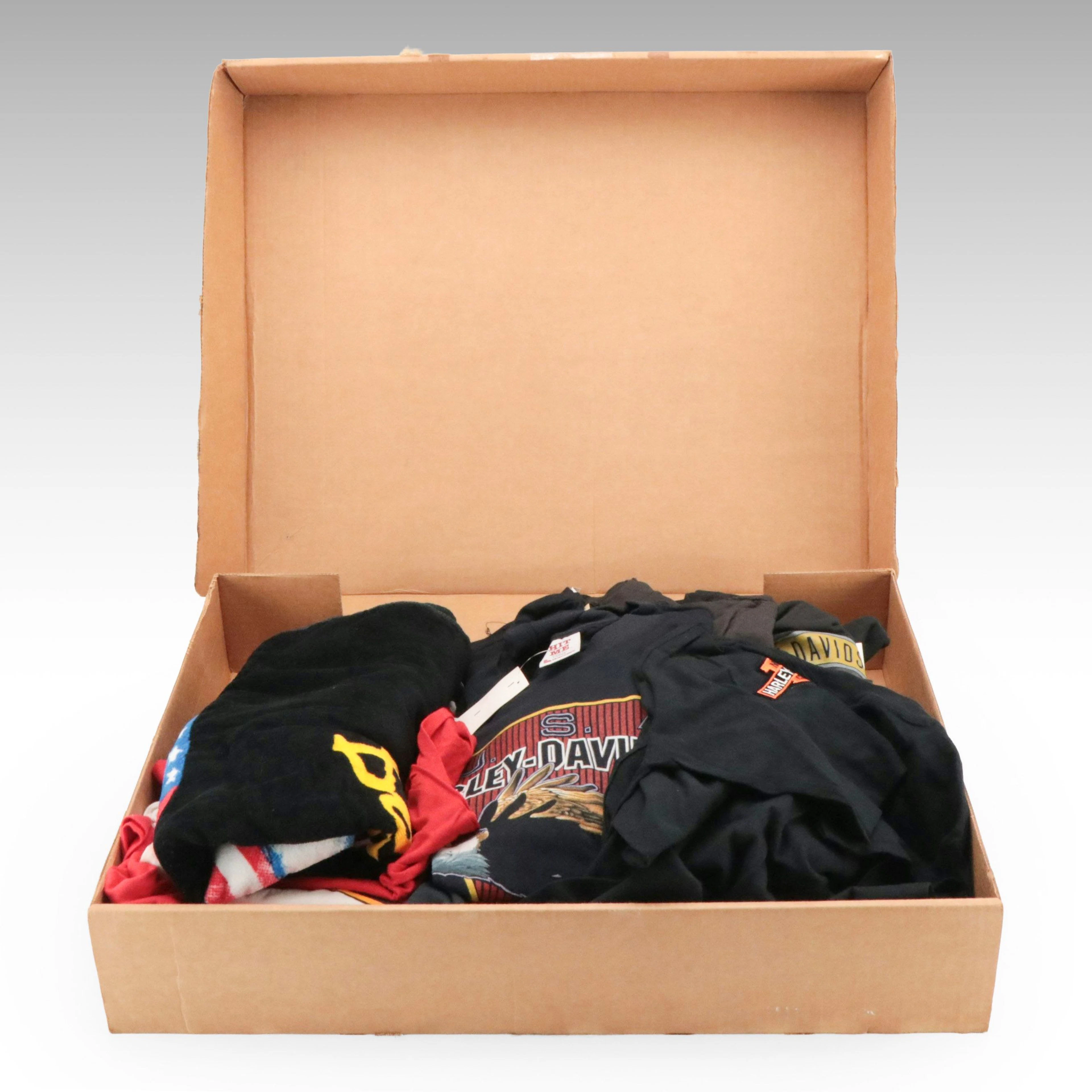 Vintage Deadstock Men's T-Shirt Collection, Licensed Harley-Davidson and More