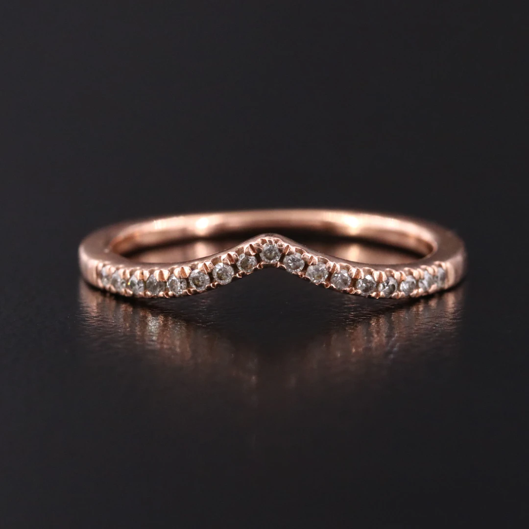 10K 0.11 CTW Diamond Rose Gold Chevron Band