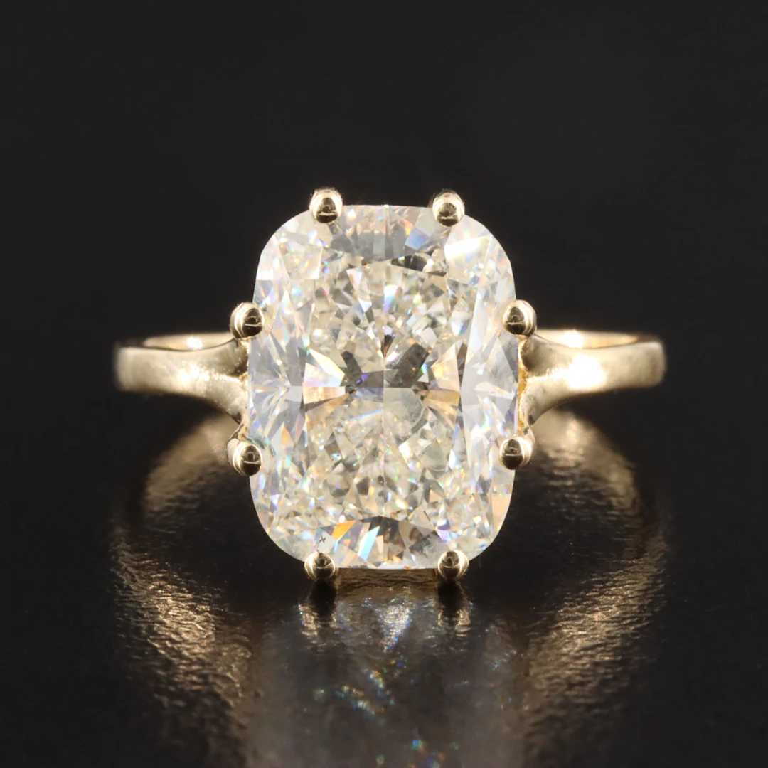 18K 5.02 CT Lab Grown Diamond Solitaire Ring with IGI Report