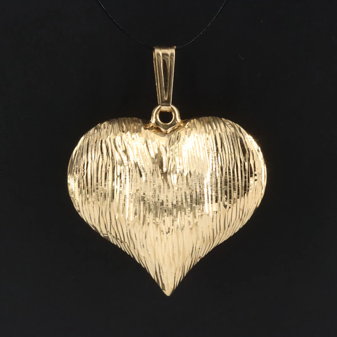 Milor 18K Puff Heart Pendant