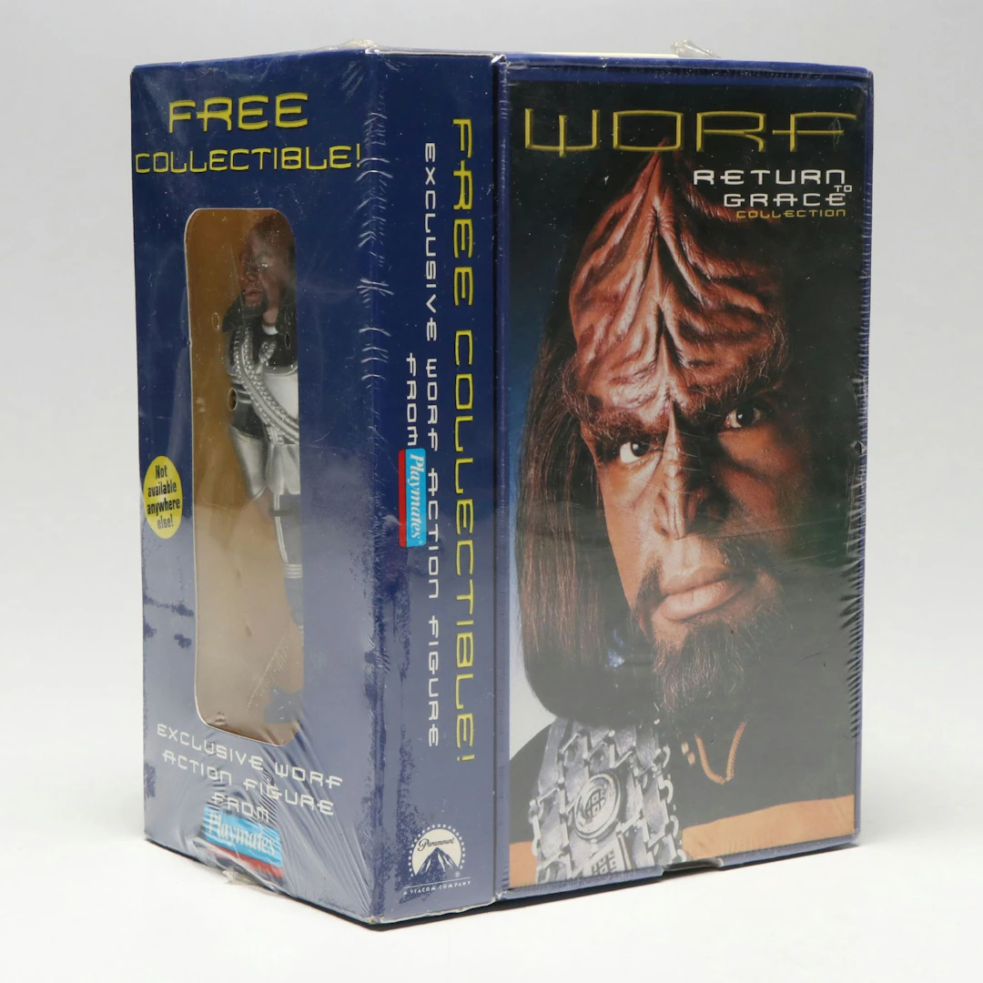 Playmates Star Trek: Deep Space Nine Exclusive "Worf" Action Figure
