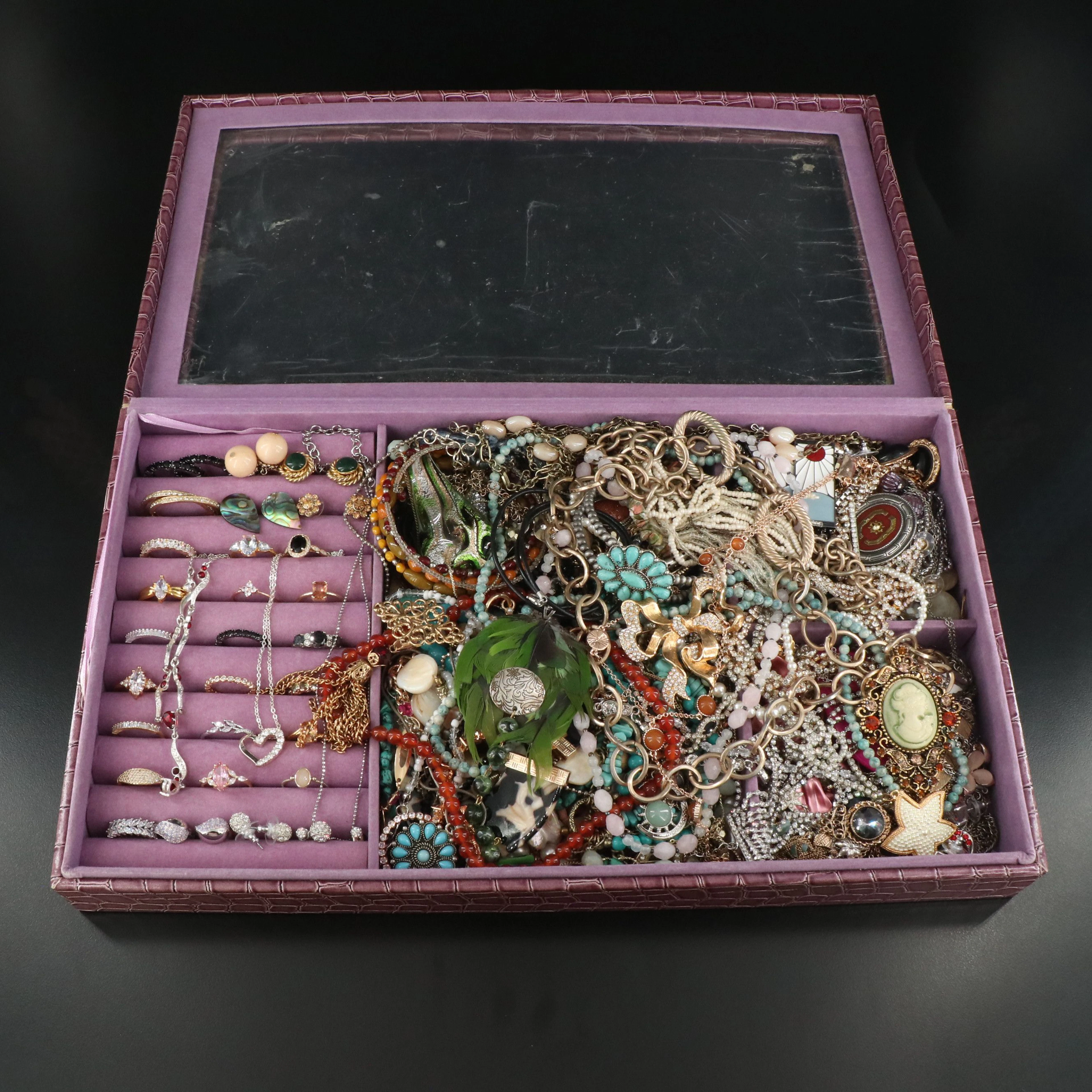 Uncommon Discoveries: Jewelry Collection