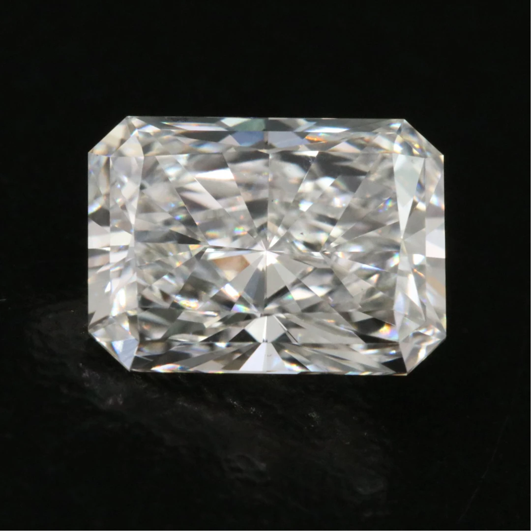 Loose 1.94 CT Lab Grown Diamond with IGI Report