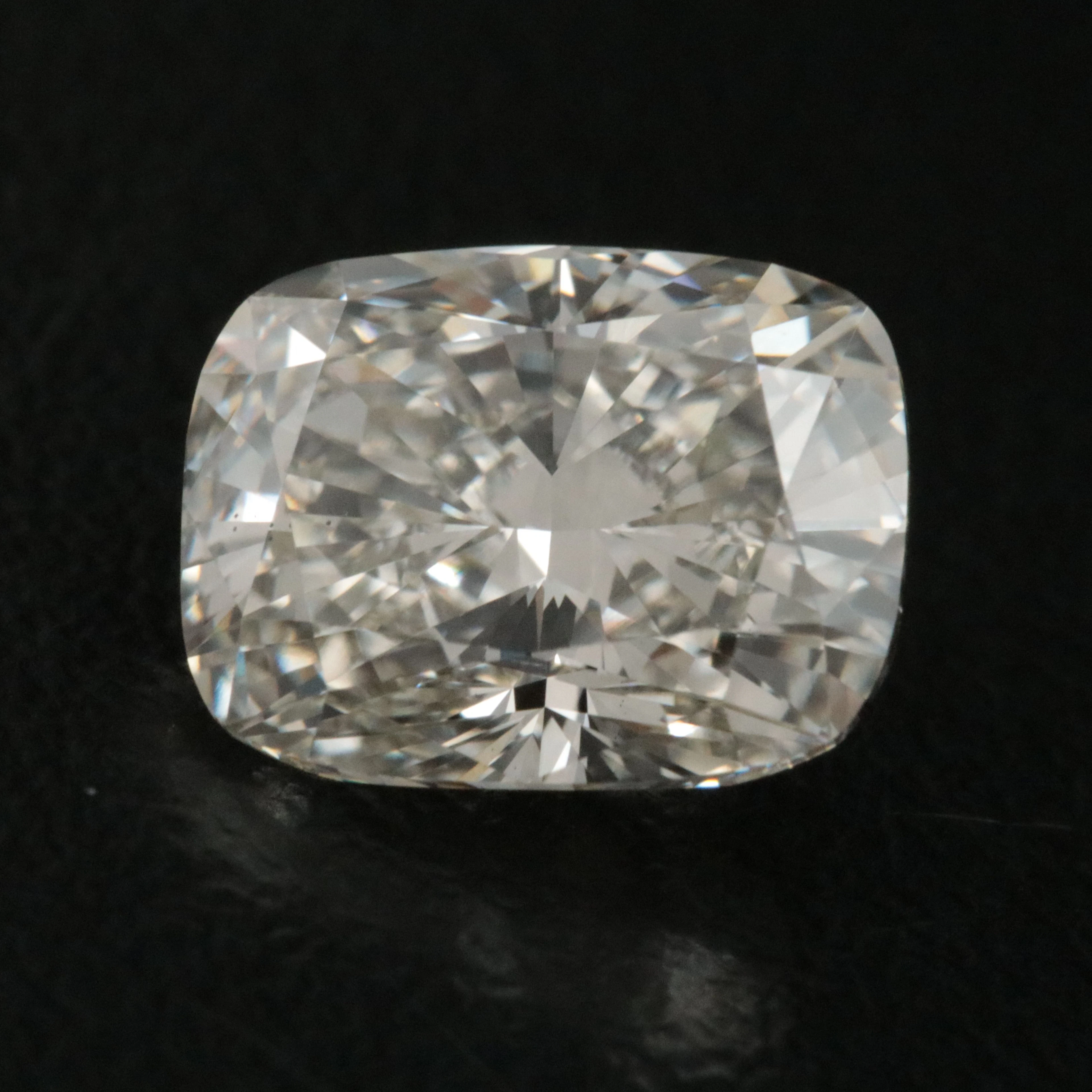 Loose 2.14 CT Lab Grown Diamond with IGI Report