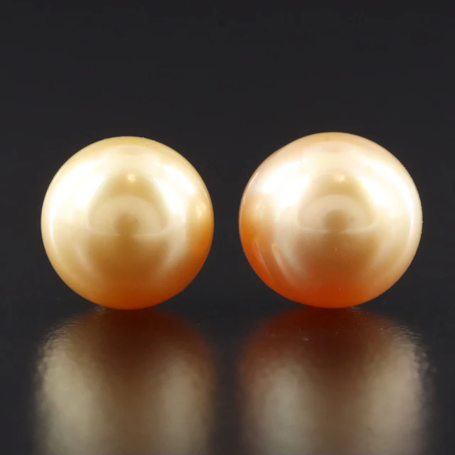 14K Pearl Stud Earrings