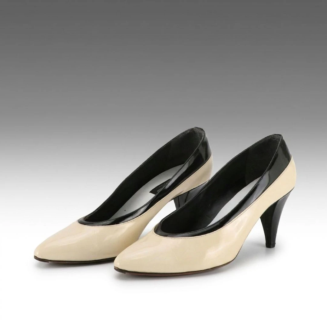 Neiman Marcus Vintage 1960s B&W Patent Leather Pumps
